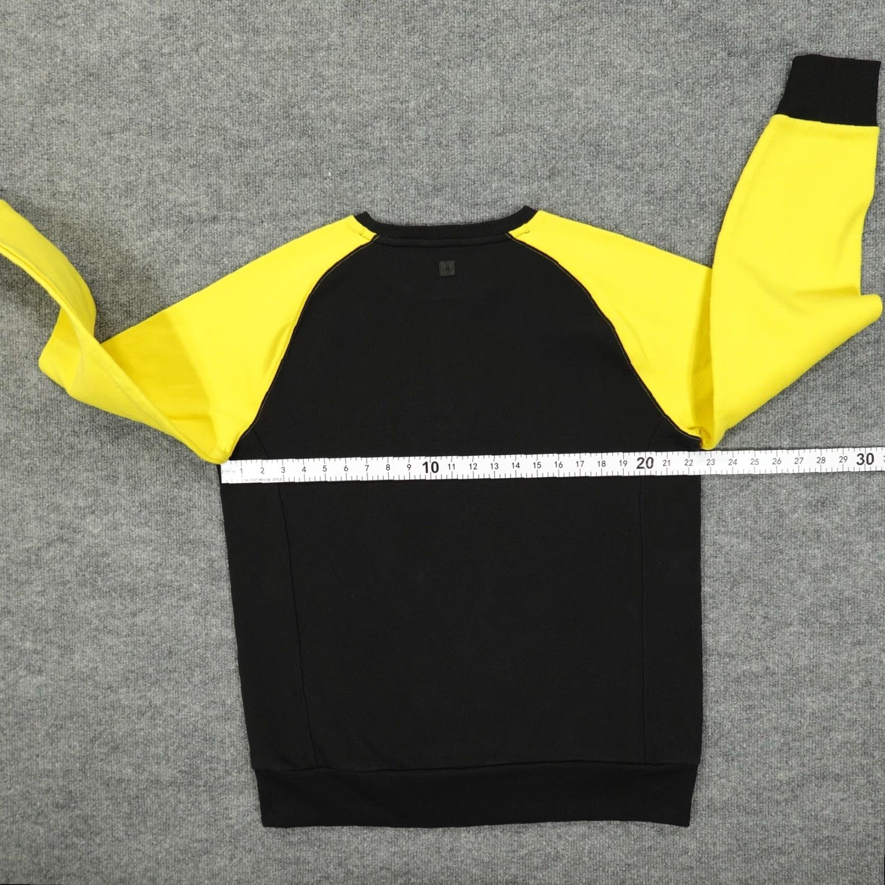 Body Glove VINTAGE Body Glove Sweatshirt Mens L Yellow Black Crewneck Raglan Active Pullover Size US L / EU 52-54 / 3 - 6 Thumbnail