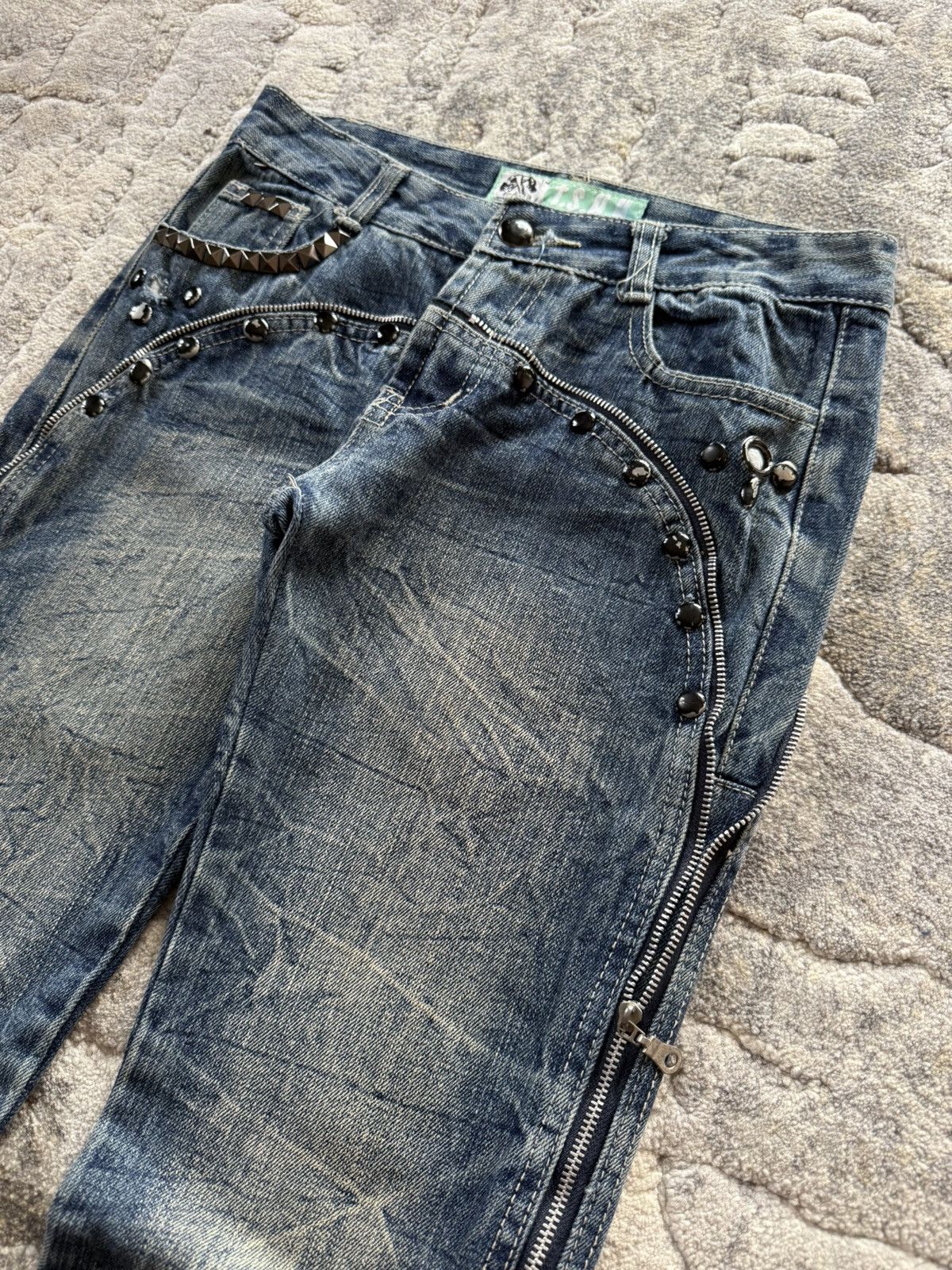 Le Grande Bleu (L.G.B.) T.S.H.H Japan Avant Garde Studded Zipper Denim Jeans Size US 28 / EU 44 - 10 Thumbnail