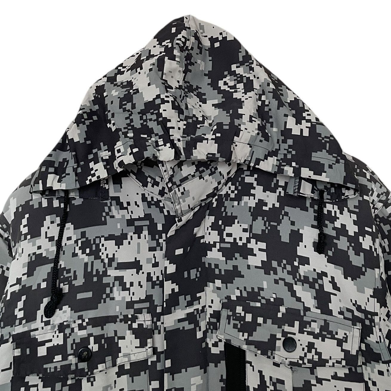 Japanese Brand × Vintage Vintage Japanese Brand Max Labor Camouflage Jacket 1990s Size US L / EU 52-54 / 3 - 7 Thumbnail