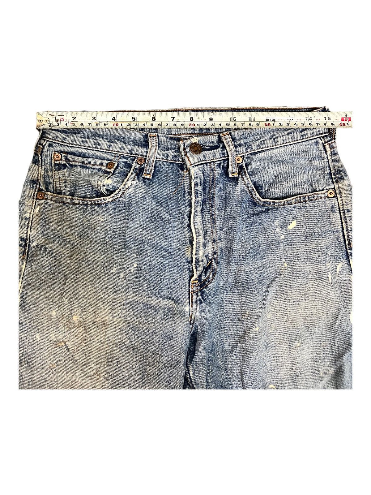 Levi's Vintage Levi’s Blue Wash Distressed Jeans Size US 29 - 14 Thumbnail