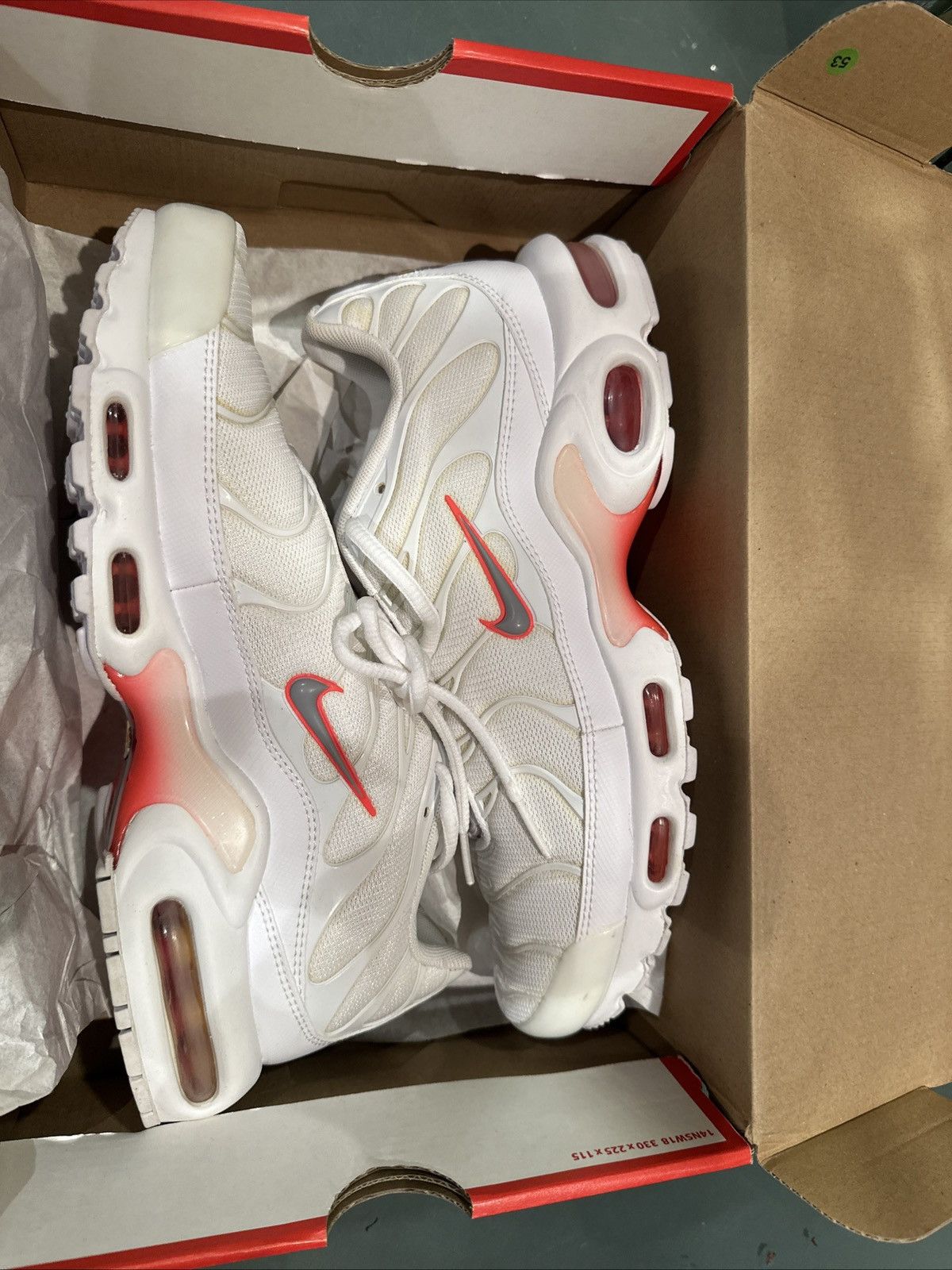 Nike Nike Air Max Plus TN WHITE GREY CRIMSON US 9 Size US 9 / EU 42 - 1 Thumbnail
