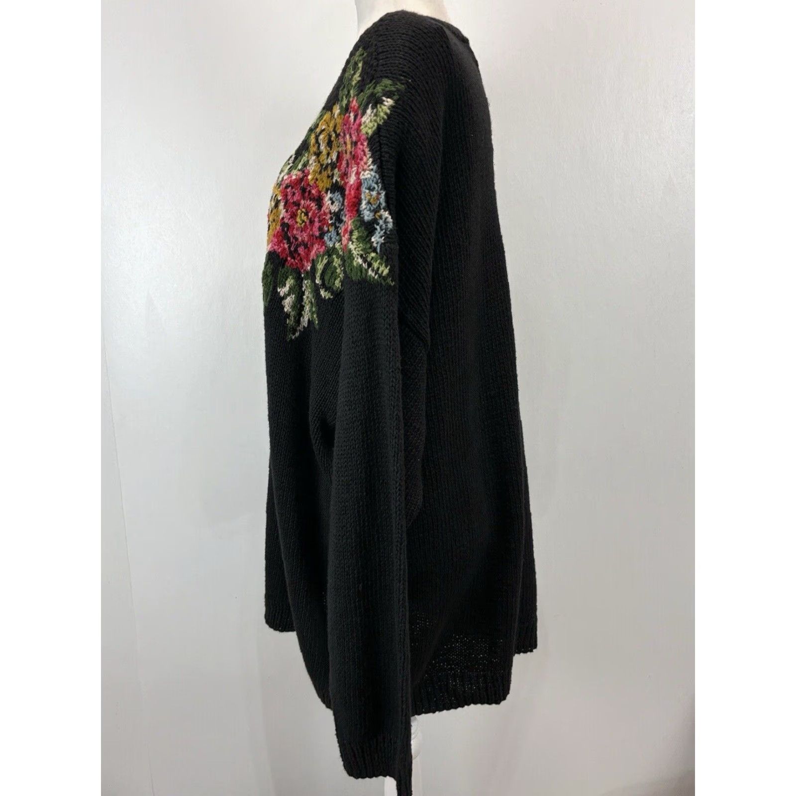 Vintage Vintage Marisa Christina Women's Sweater Pullover 2X Plus Black Floral Knit Fall Winter 90s Cottagecore Size XXL / US 16-18 / IT 52-54 - 2 Thumbnail