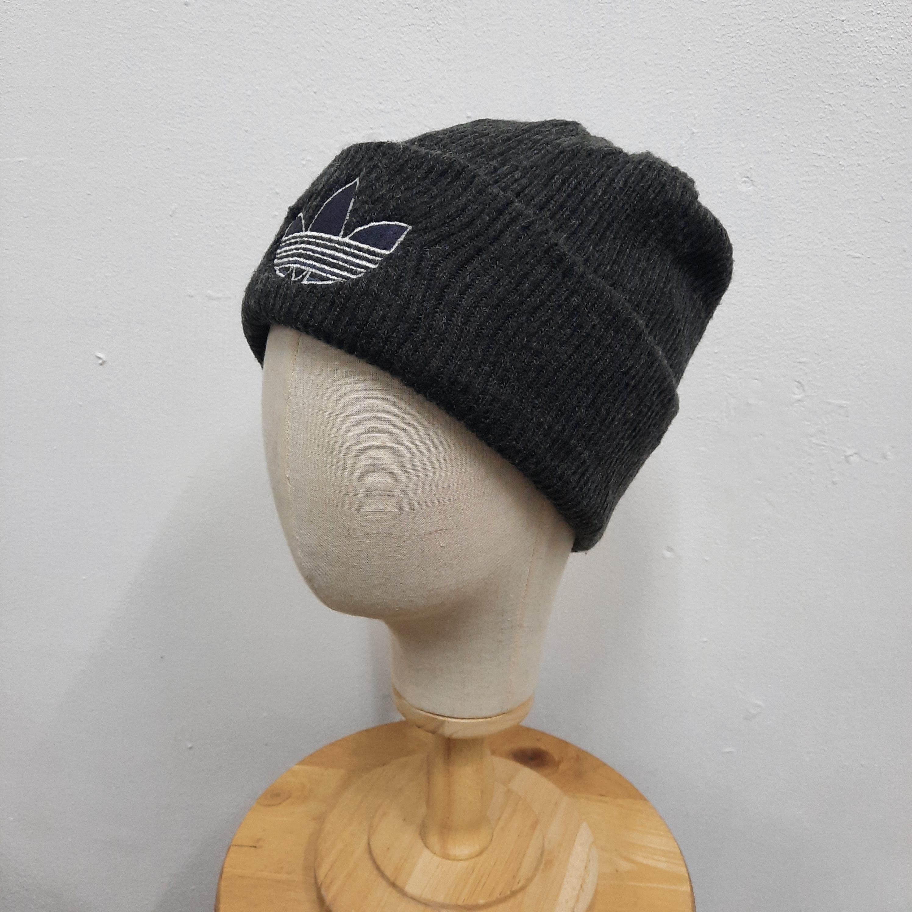 Adidas 🗻 Vintage adidas trefoil logo beanie hat Size ONE SIZE - 2 Thumbnail