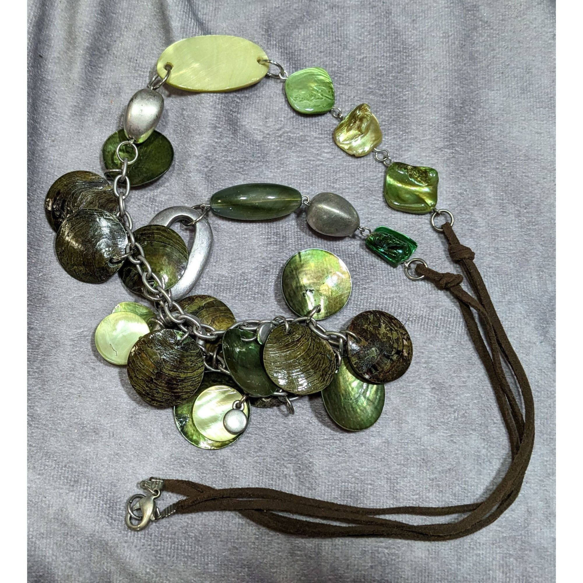 Other Bohemian Green Shell And Metal Beaded Necklace On Brown Sued Size ONE SIZE - 8 Thumbnail