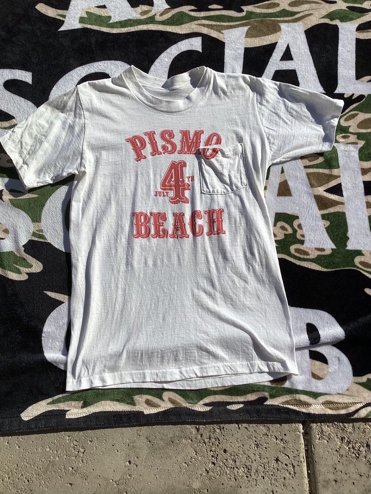 Other 90s Pismo Beach California July 4 Ciara club sucks pocket T Size US L / EU 52-54 / 3 - 1 Thumbnail