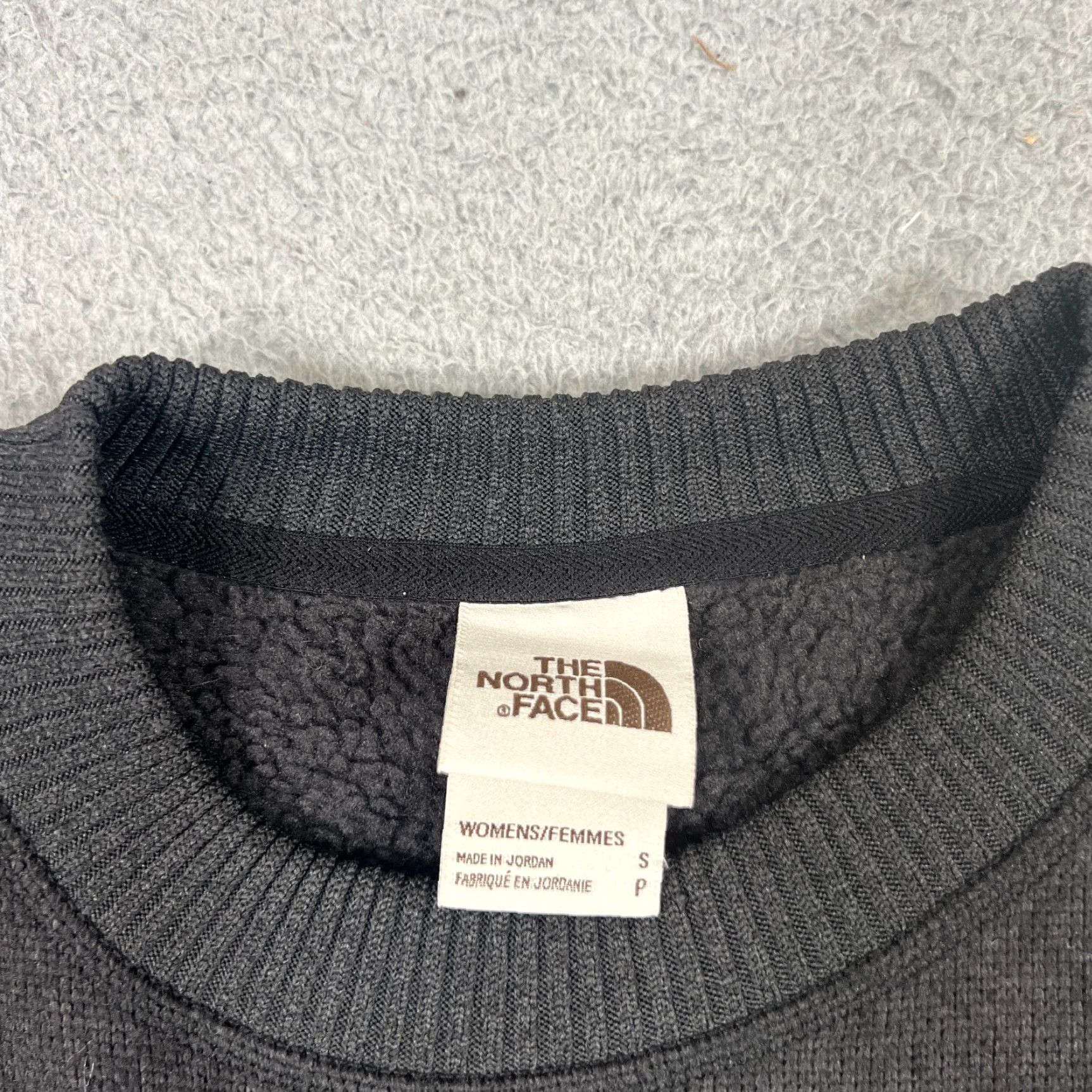 The North Face The North Face Sweater Womens S Black Gray Crescent Crew Sweater Size S / US 4 / IT 40 - 3 Thumbnail