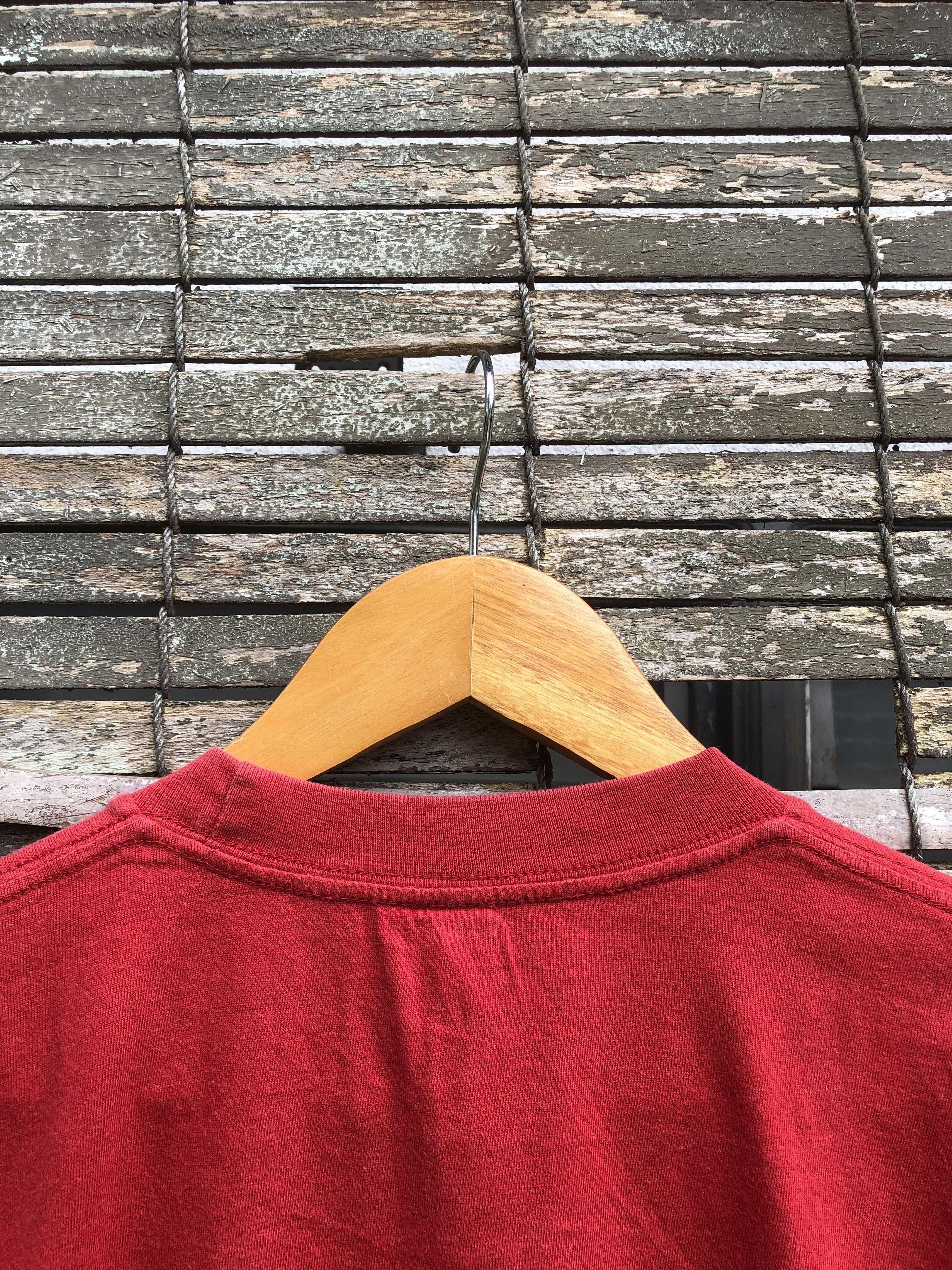 Vintage Vintage 70s Sunfaded N.C U.S.A Hanes Tshirt Size US M / EU 48-50 / 2 - 4 Thumbnail