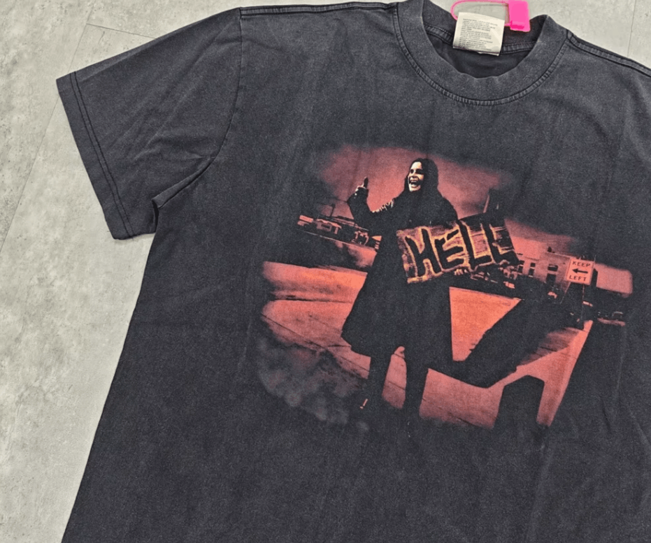 Japanese Brand Vintage Oversize Streetwear Tee Tops Size US L / EU 52-54 / 3 - 3 Thumbnail
