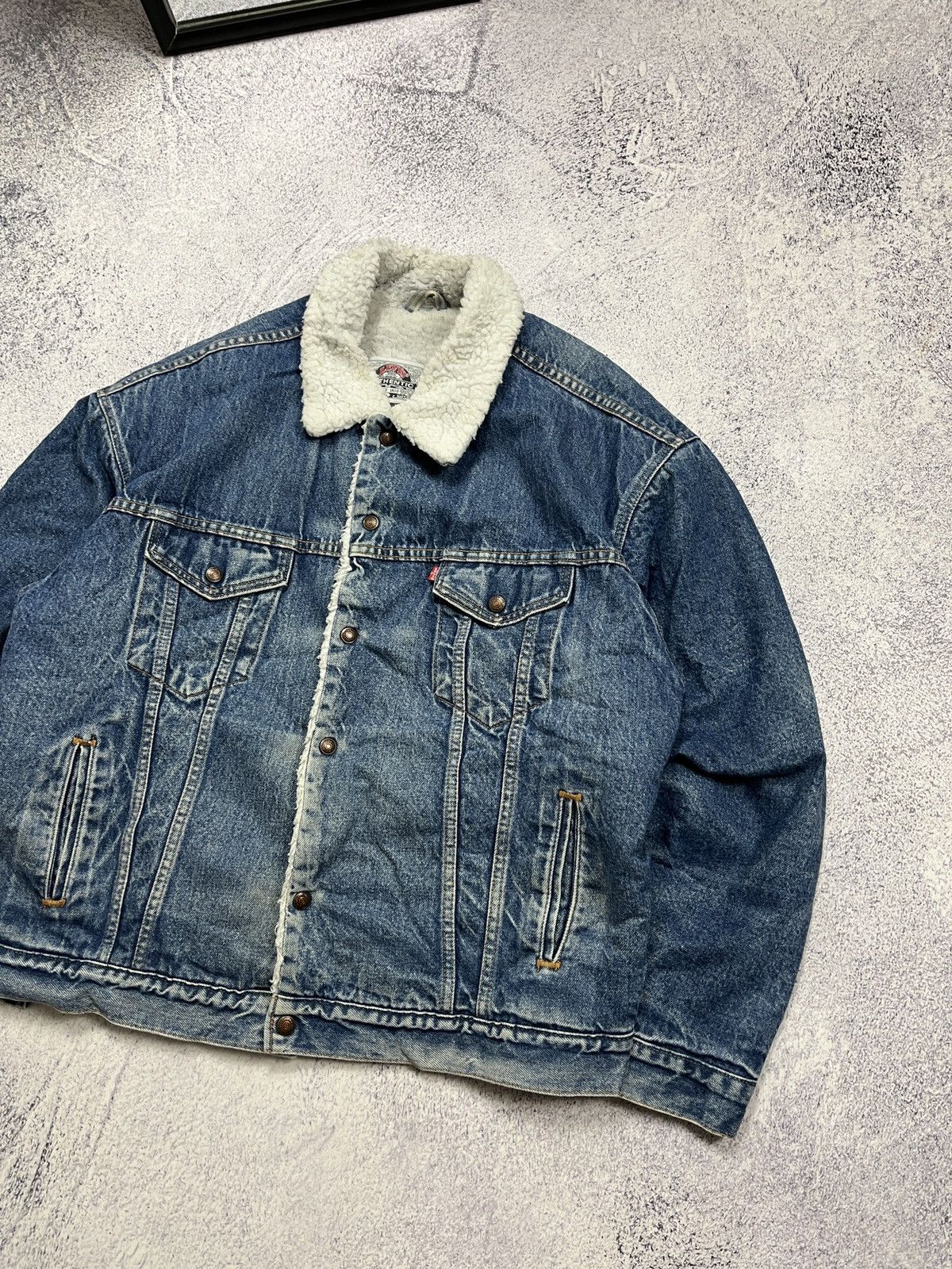 Levi's × Vintage Vintage 90’s Levi's Sherpa Lined Denim Trucker Jacket Rare Size US XL / EU 56 / 4 - 5 Thumbnail