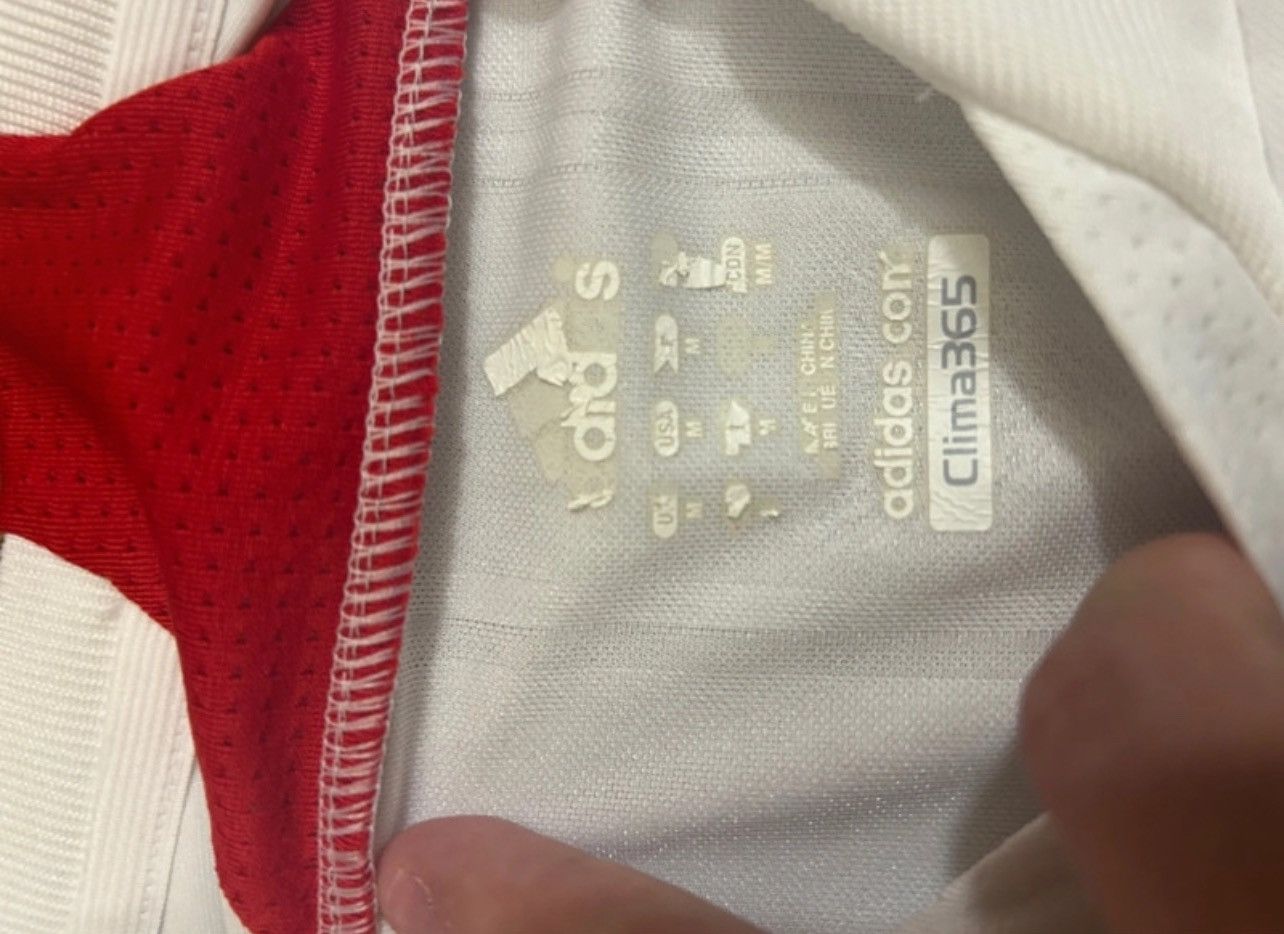 Adidas Jersey adidas Liverpool 2006/2007 Size US M / EU 48-50 / 2 - 3 Thumbnail