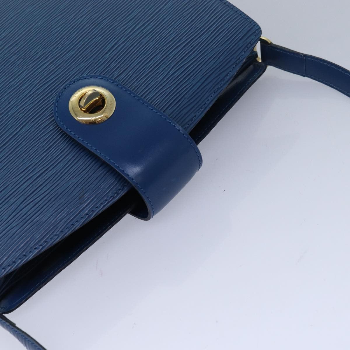 Louis Vuitton LOUIS VUITTON Epi Capuchin Shoulder Bag Blue M52345 Size ONE SIZE - 6 Thumbnail