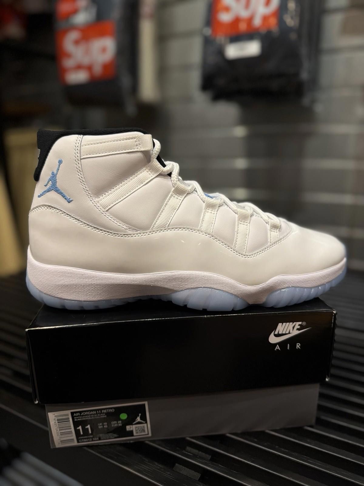 Jordan Brand Size 11 - Men Air Jordan 11 Retro 2024 Legend Blue Columbia Size US 11 / EU 44 - 11 Thumbnail