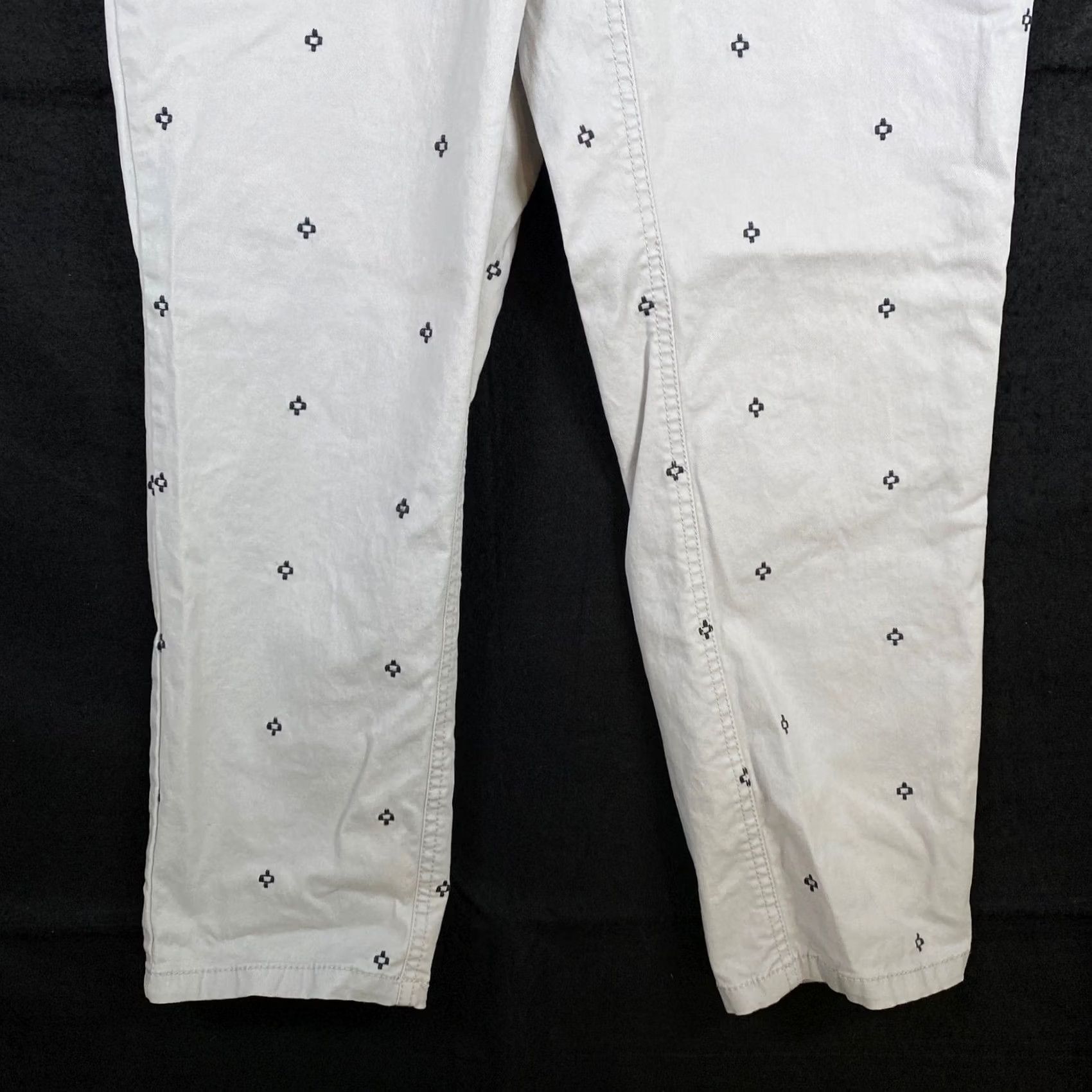 Ann Taylor VINTAGE Ann Taylor LOFT Womens Pants Gray Geometric Embroidered Cropped Stretch 8 Size 24" / US 00 / IT 34 - 3 Thumbnail