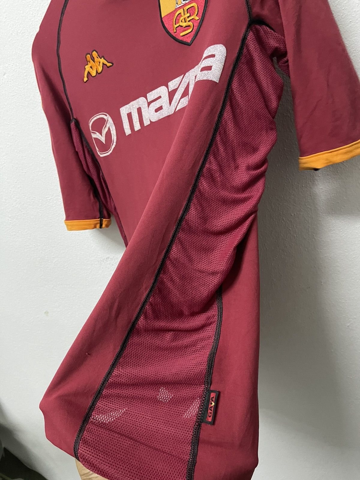 Other VINTAGE 02-03 AS ROMA HOME JERSEY SLIMFIT STYLE Size US L / EU 52-54 / 3 - 9 Thumbnail