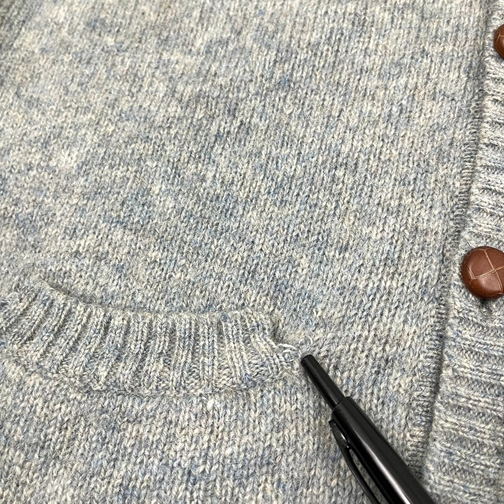 Vintage VTG Classics Cardigan Mens L/XL Blue Gray Pure Wool Grandpa Sweater Jumper 90s Size US XL / EU 56 / 4 - 6 Thumbnail