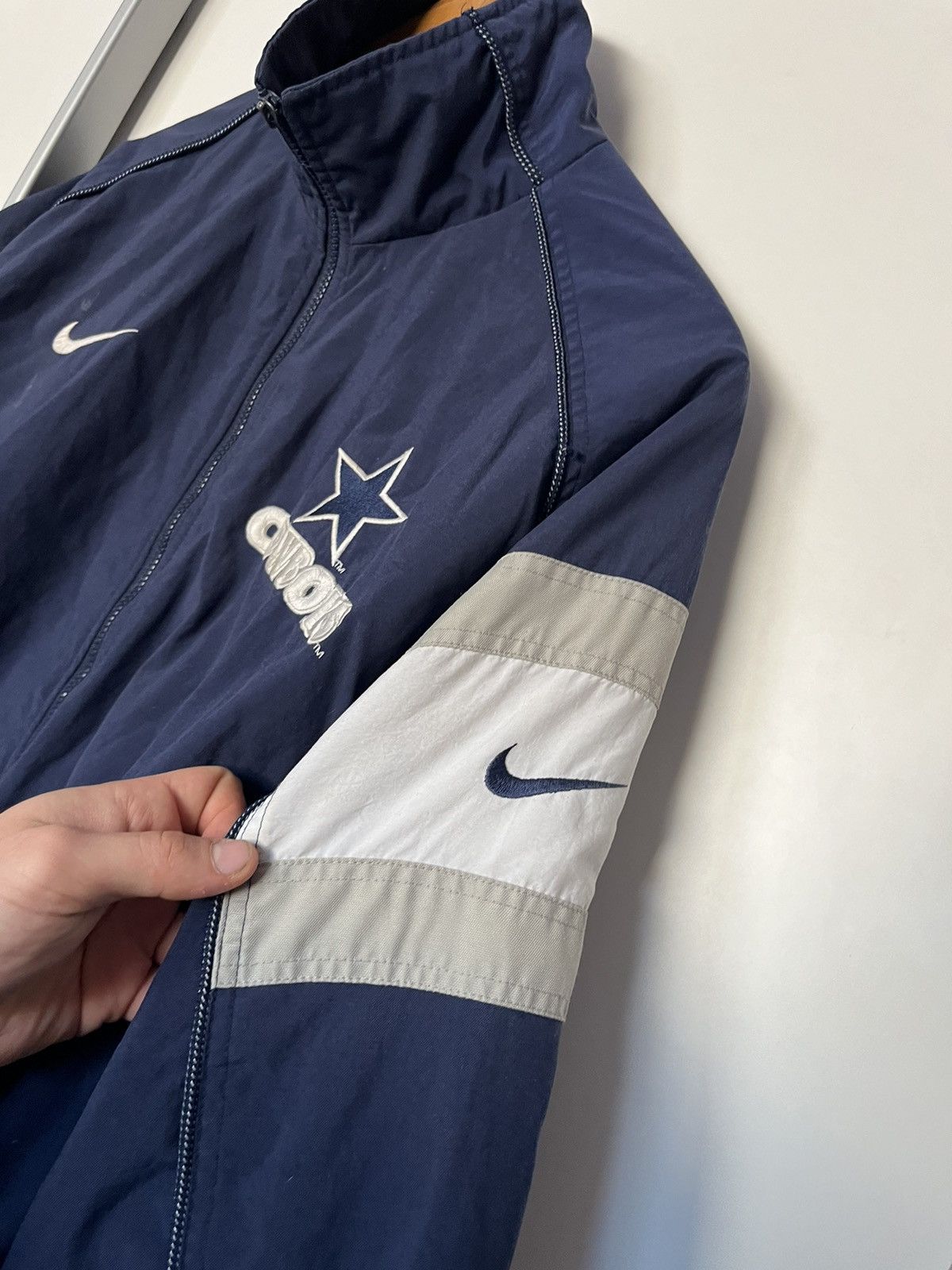 Nike Vintage 90’ Nike Pro Line x NFL Dallas Cowboys Zip Up Jacket Size US L / EU 52-54 / 3 - 2 Thumbnail