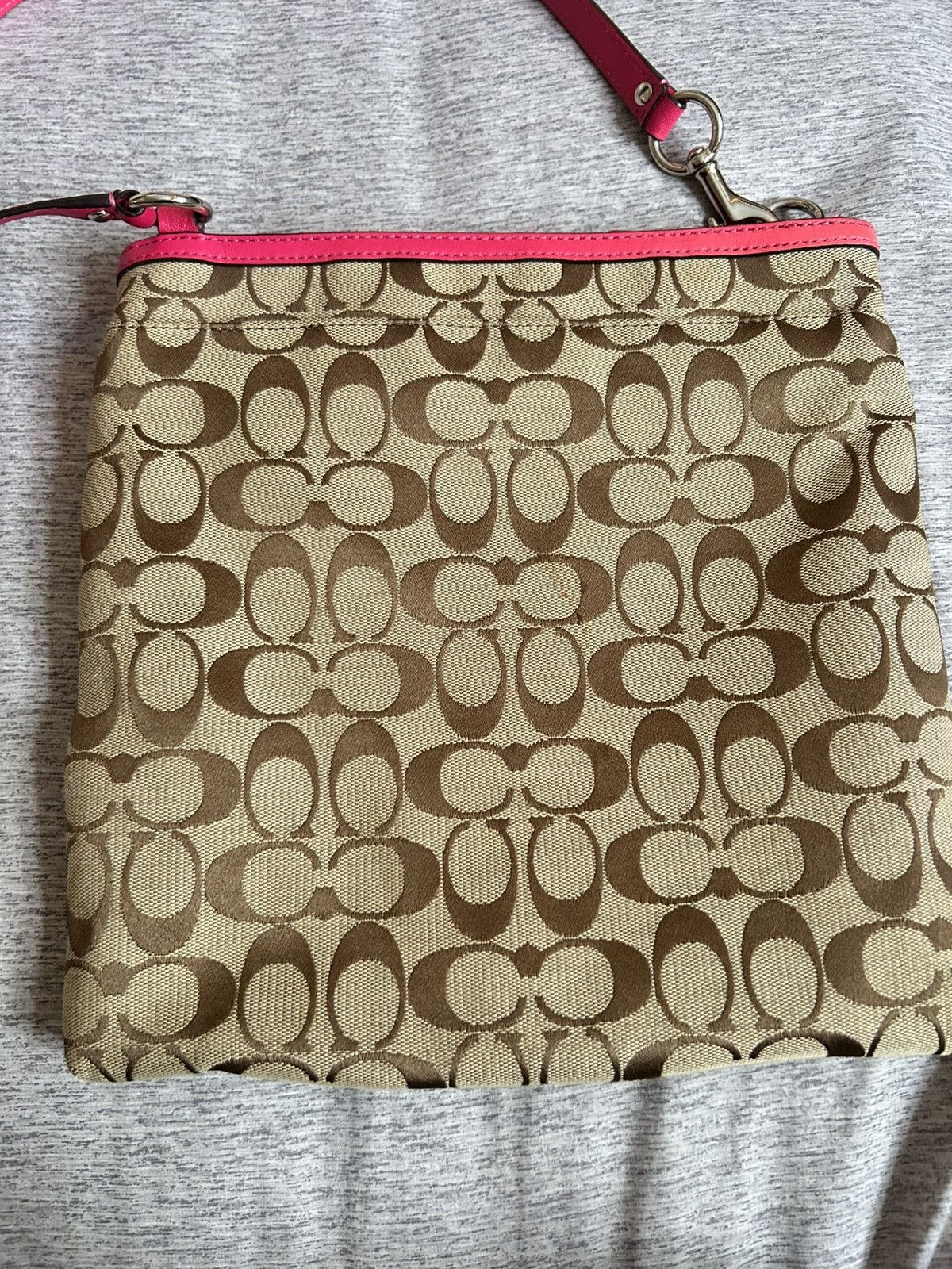 Coach Coach Y2K Signature Stripe File Bag - Khaki / Pink Size ONE SIZE - 7 Thumbnail