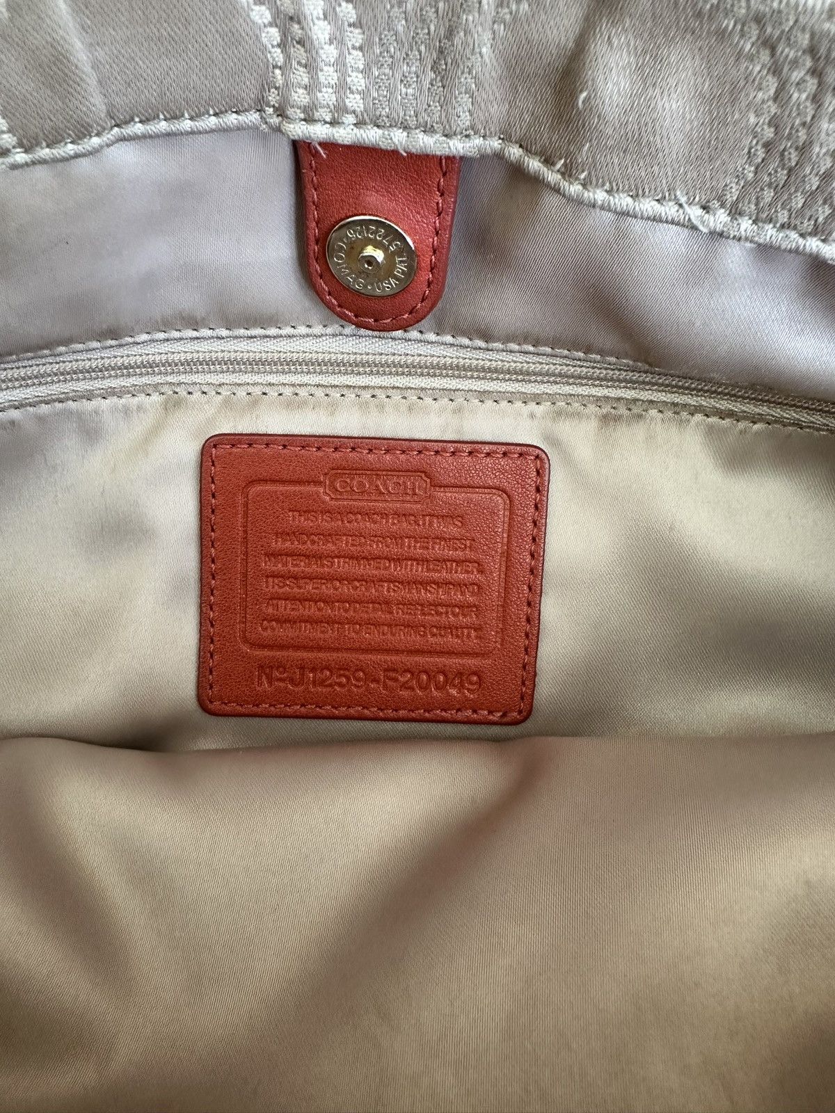 Coach Coach Ashley Dotted Op Art Beige Orange Carry All Satchel Size ONE SIZE - 4 Thumbnail