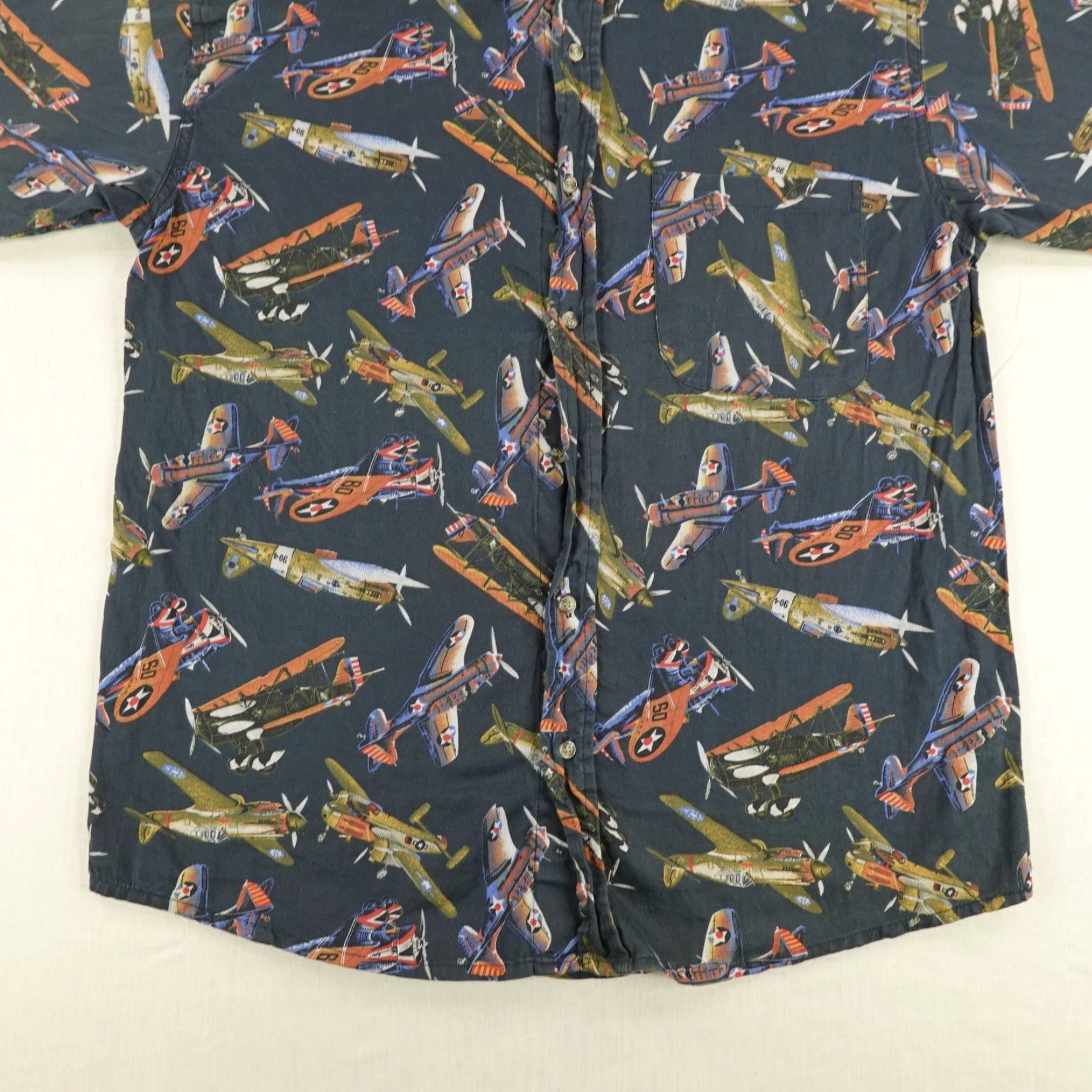 Vintage VINTAGE Smithsonian Graphic Print Button-Up Shirt Men Medium Black Military Airplanes WWII Size US M / EU 48-50 / 2 - 4 Thumbnail