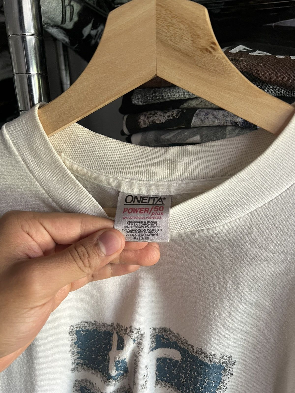 Arts & Science 90s Hawaii Single Stitch Souvenir Tee Size US XL / EU 56 / 4 - 6 Thumbnail