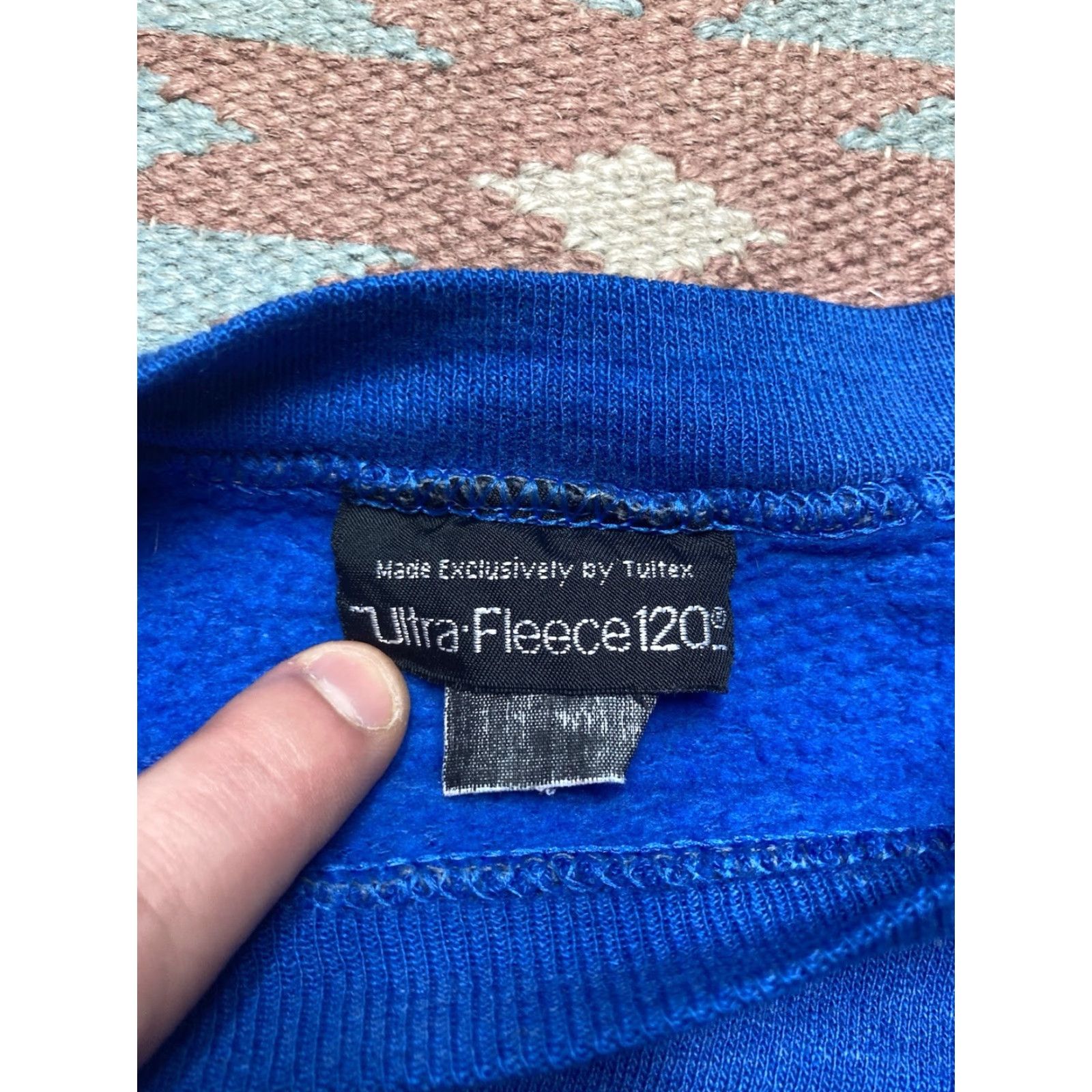 Tultex VINTAGE 80s Tultex USA Raglan Blue Crewneck Sweatshirt XL Size US XL / EU 56 / 4 - 5 Thumbnail