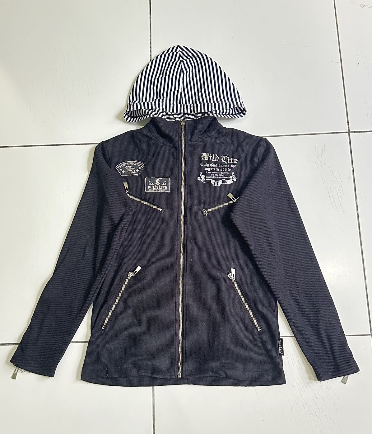 Other WilDlife trusty product black hoodie Size US M / EU 48-50 / 2 - 1 Thumbnail