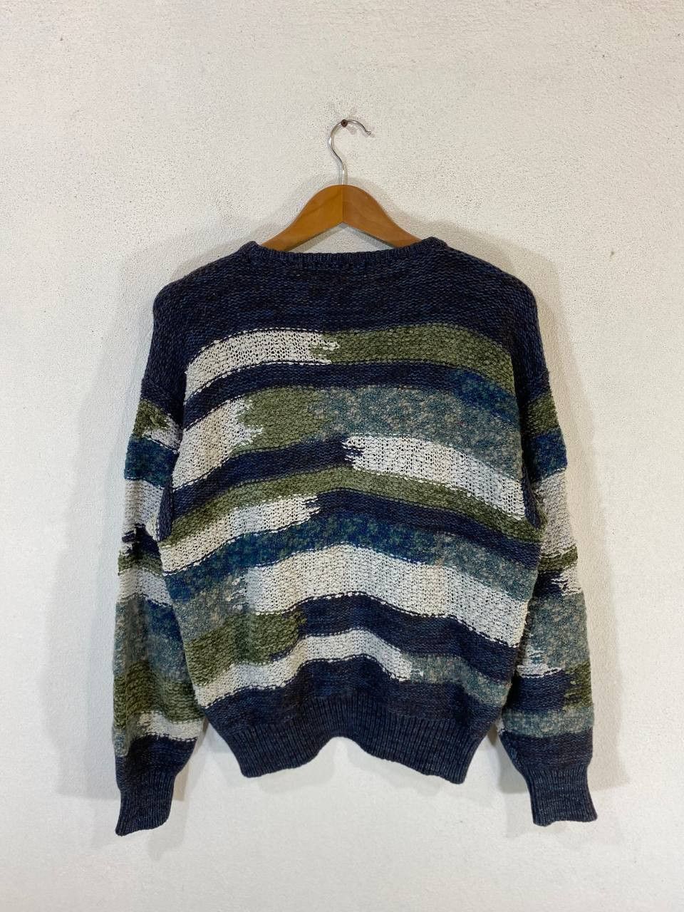 Issey Miyake vintage issey miyake knitwear very nice design Size US L / EU 52-54 / 3 - 7 Thumbnail