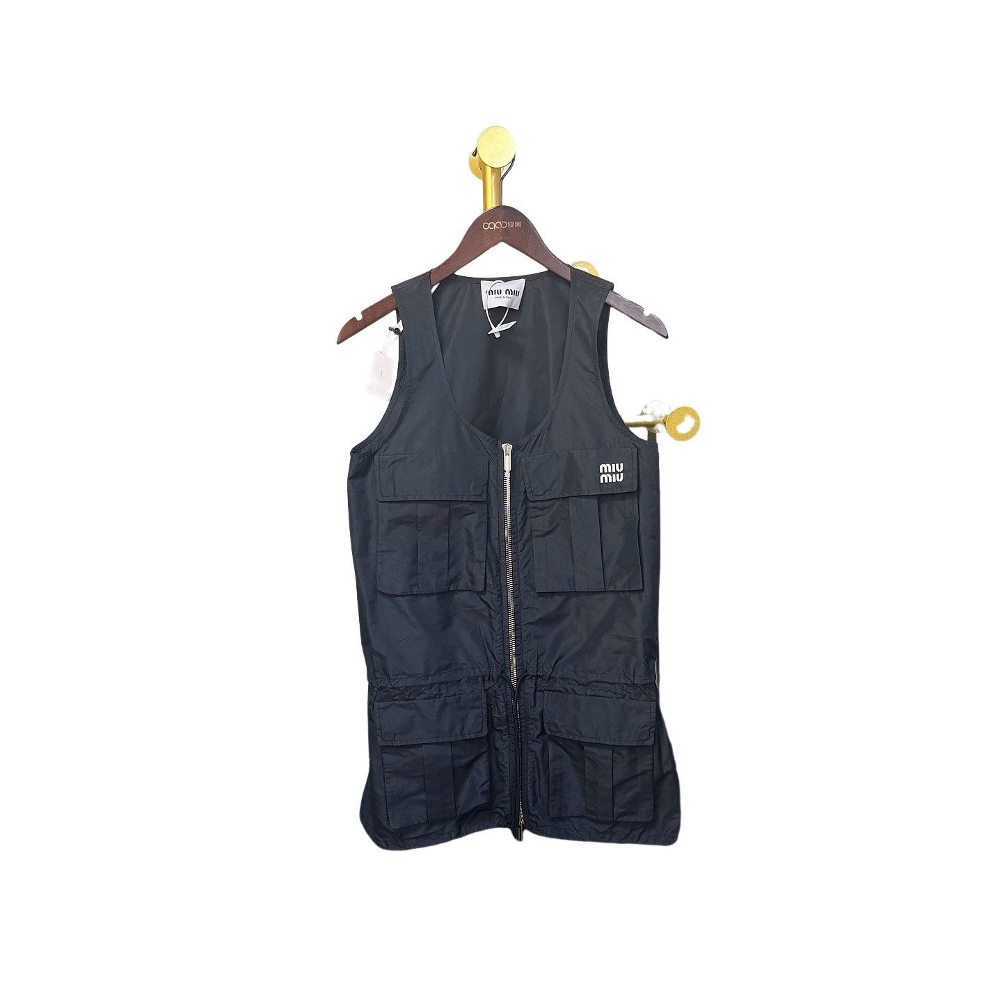 Miu Miu 99SS Utility Nylon Vest | Grailed