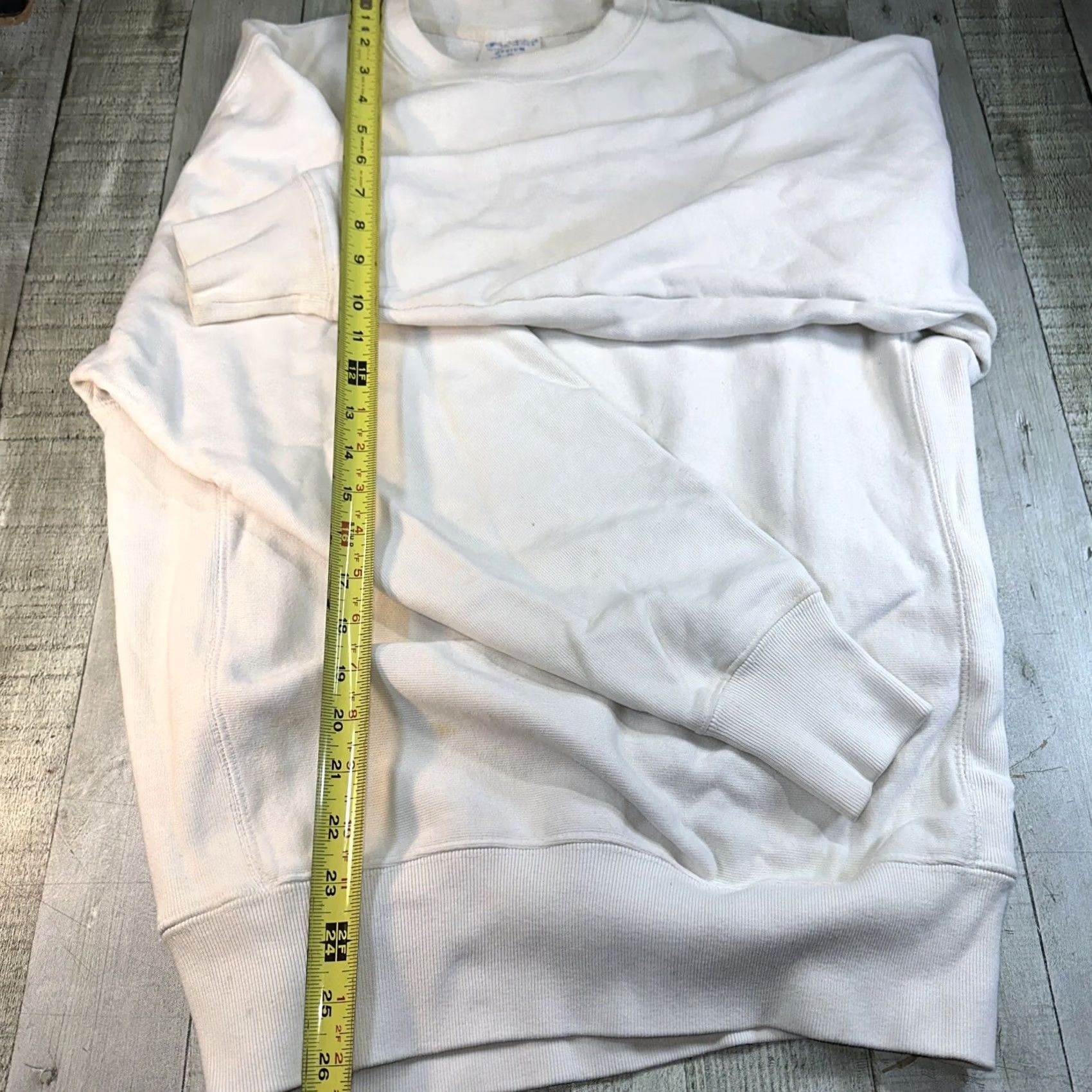 Champion VINTAGE Men’s Champion Crewneck White Size M Reverse Weave Minor Stains Shirt Mens Size US M / EU 48-50 / 2 - 6 Thumbnail
