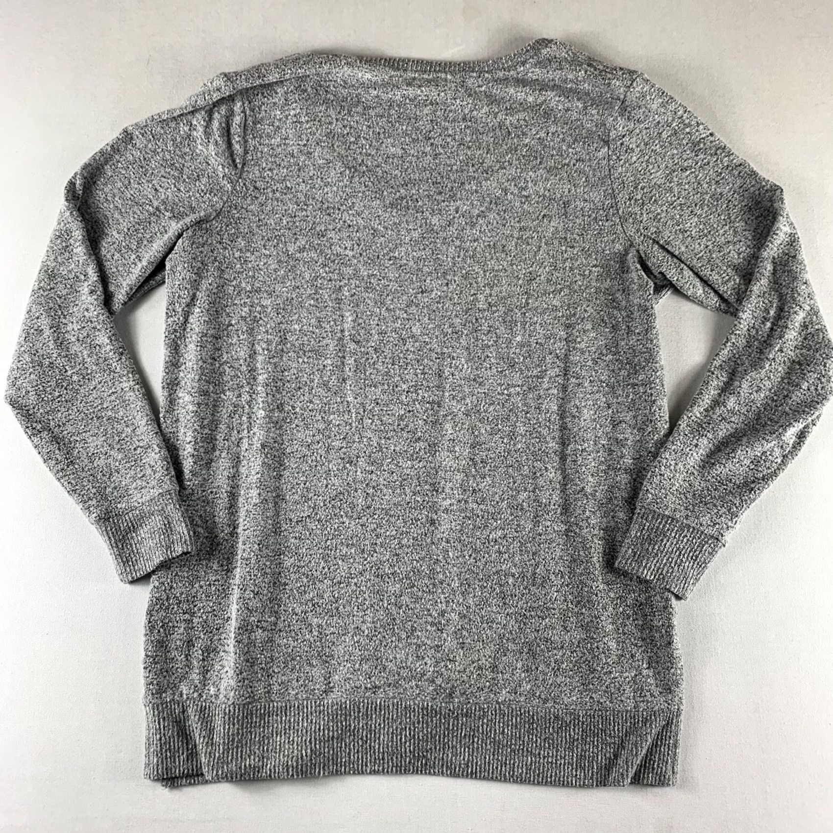 Lucky Brand VINTAGE LUCKY BRAND V-NECK SWEATER Mens Large Gray Long Sleeve Viscose Poly Sweater Pullover All Seasons Size US L / EU 52-54 / 3 - 2 Thumbnail