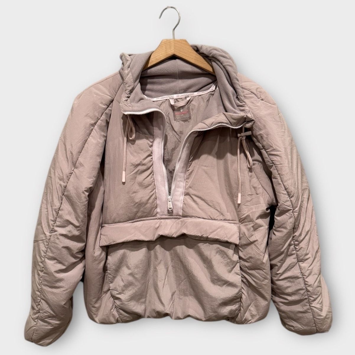 Free People NWT Free People In A Pillow Packable Puffer Pullover Size L Size L / US 10 / IT 46 - 9 Thumbnail