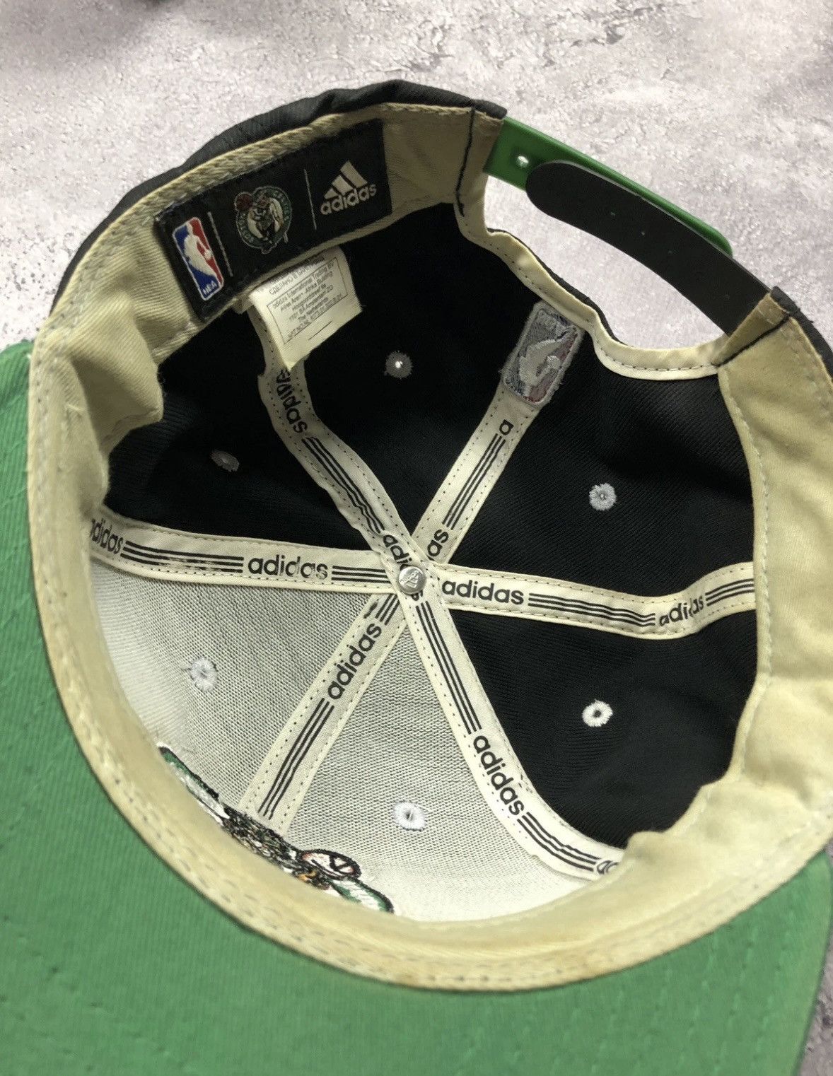 Adidas ADIDAS BOSTON CELTICS NBA Vintage Streetwear Cap 2013 Rare Size ONE SIZE - 6 Thumbnail