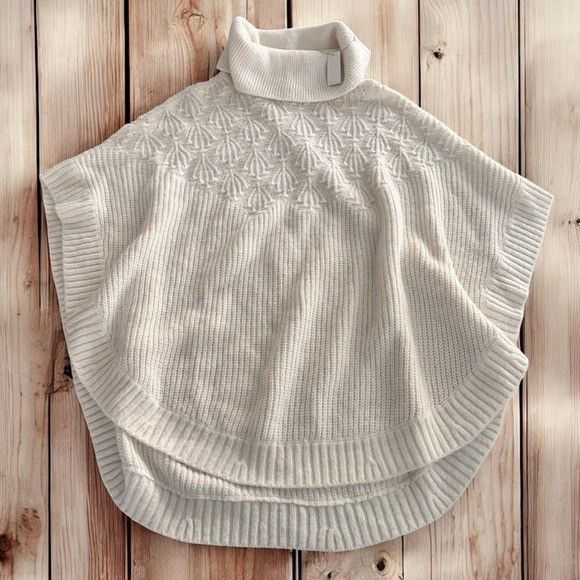Talbots NWT Talbots Ivory Knit Poncho Pullover Size S / US 4 / IT 40 - 1 Thumbnail