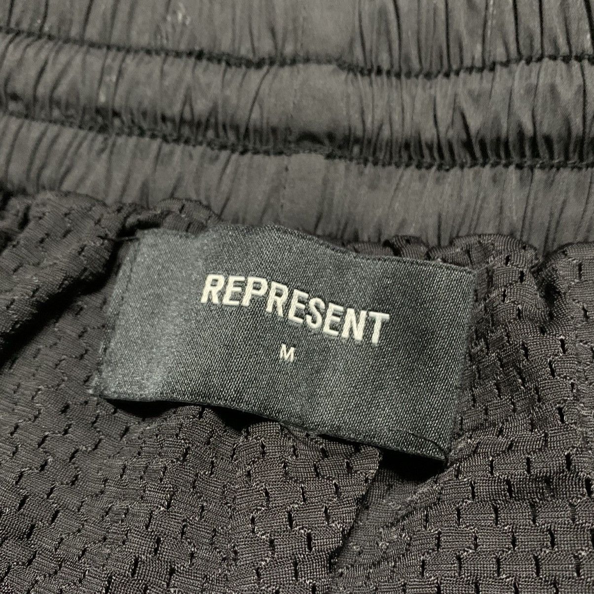 Represent Clo. Represent Medium Trackpant Bottoms Black All Over Logo Size US 32 / EU 48 - 6 Thumbnail