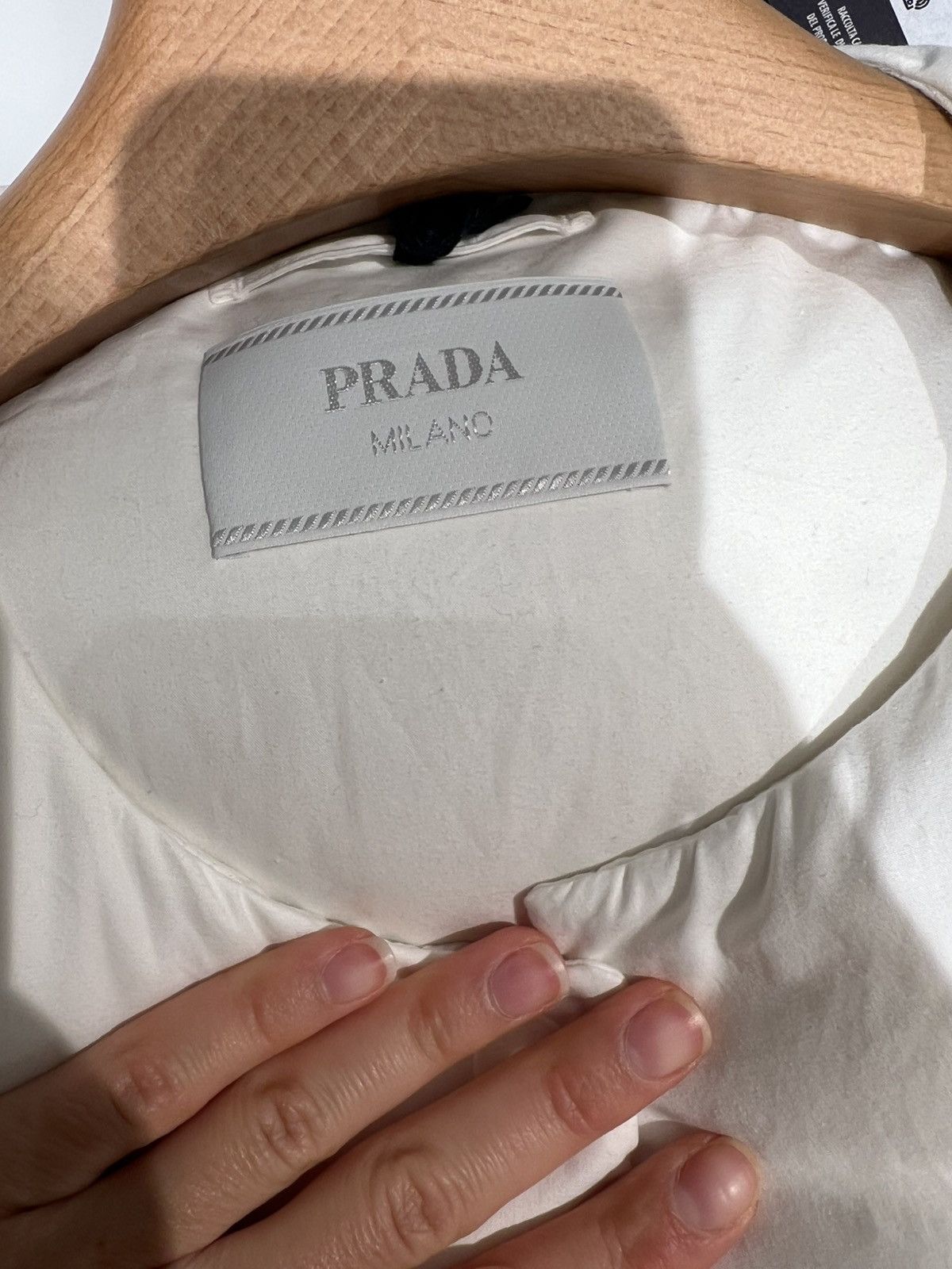 Prada $3.3K VALUE RUNWAY Down Jacket in white Size US XL / EU 56 / 4 - 7 Thumbnail