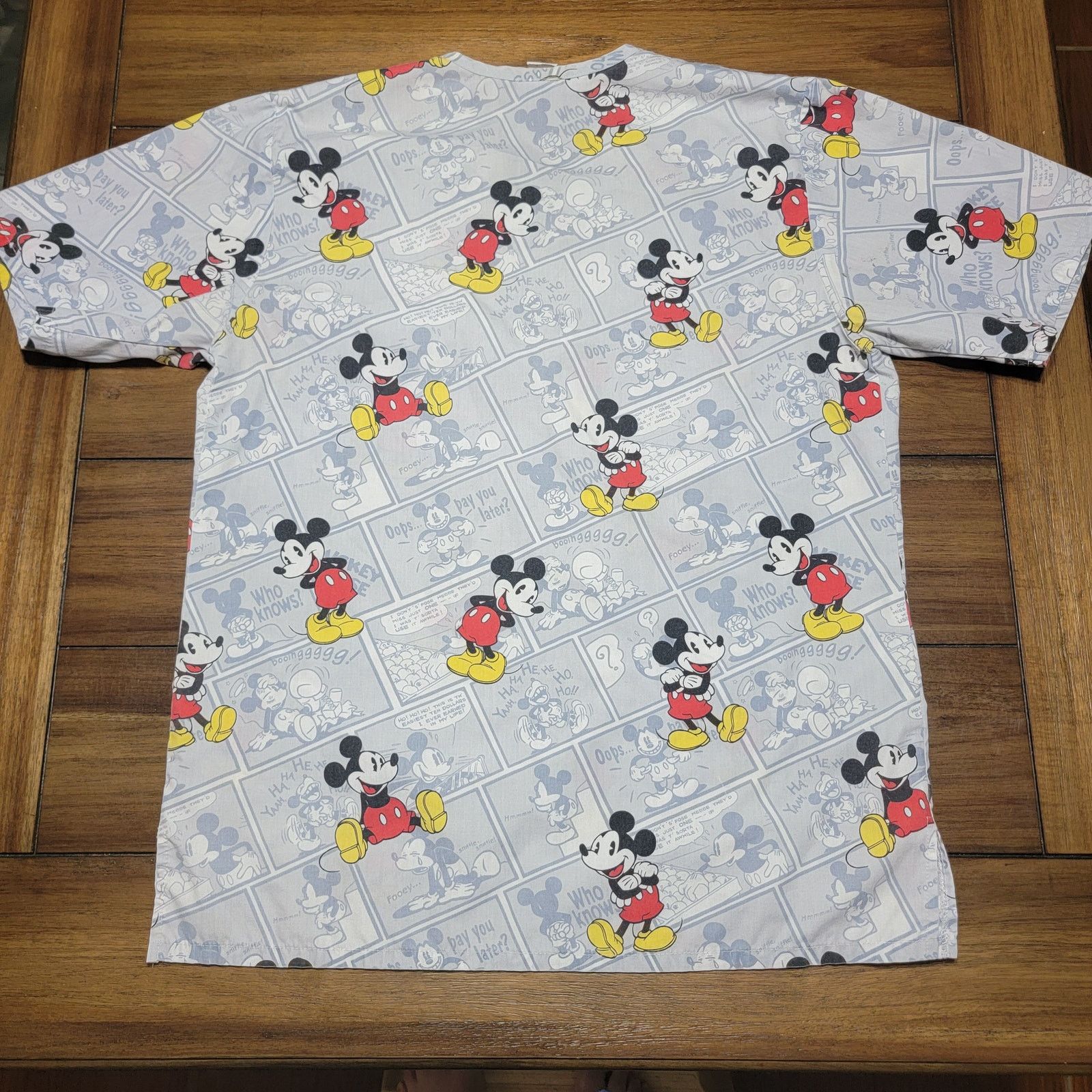 Disney Disney V-Neck Grey Comic Strip Mickey Scrub Top - Size Small Size S / US 4 / IT 40 - 3 Thumbnail