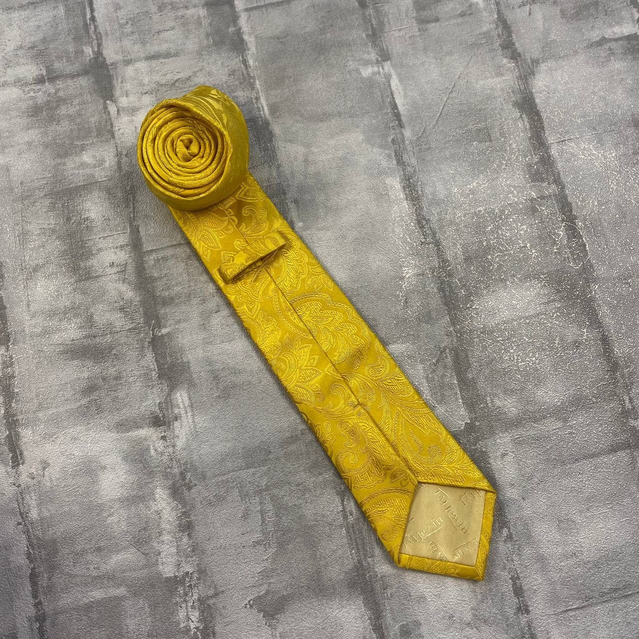 T.M. Lewin T.M.Lewin Gold Yellow Paisley Pattern Size ONE SIZE - 1 Thumbnail