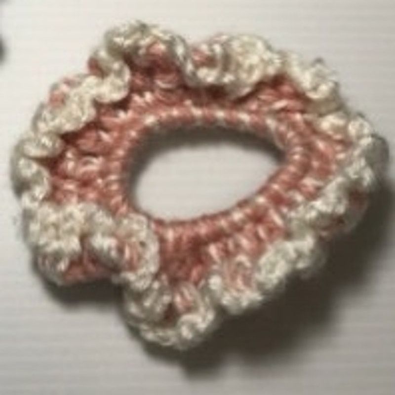 Handmade NWT Handmade Crocheted Ruffled Hair Scrunchie Set of 3 Size ONE SIZE - 2 Thumbnail