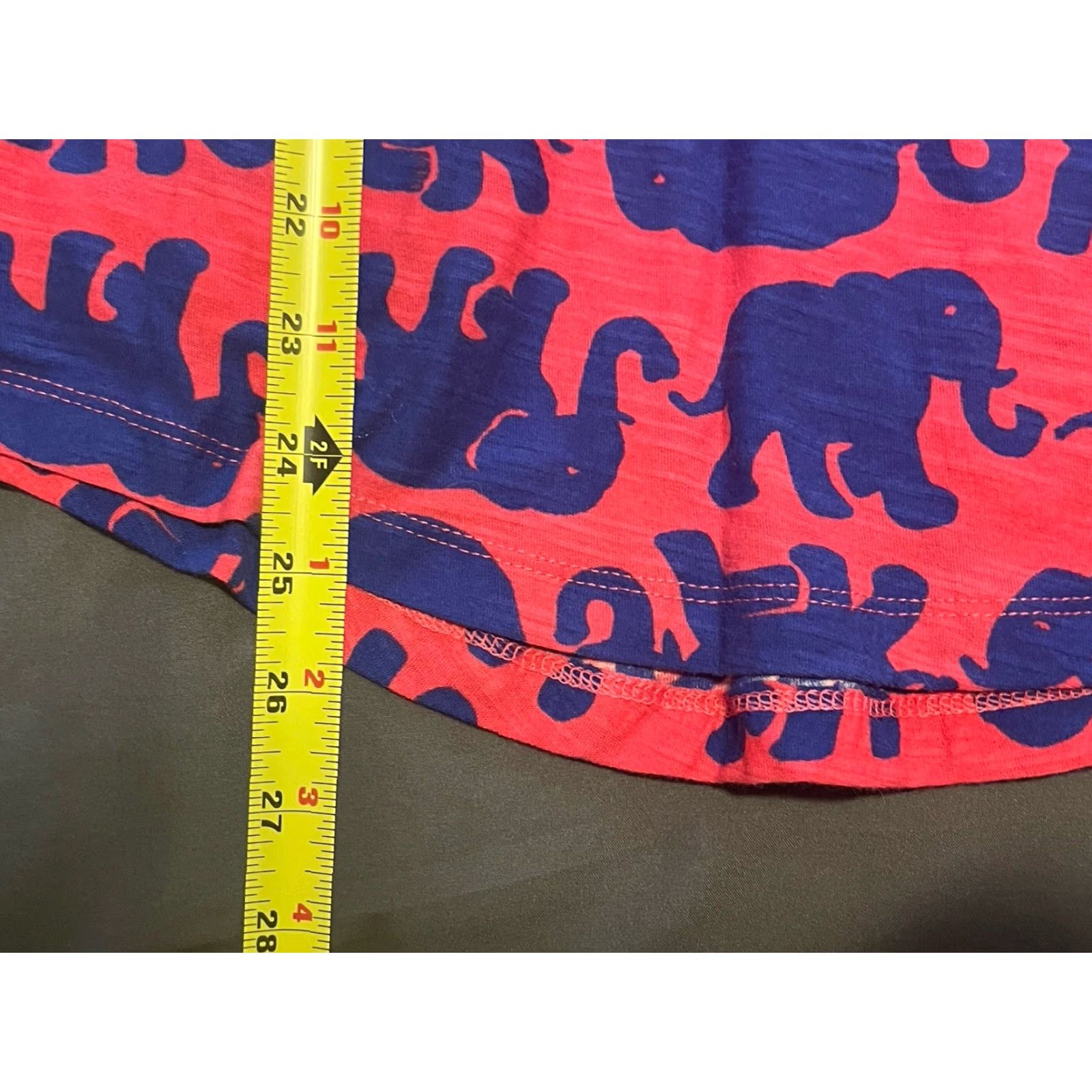 Lilly Pulitzer Lilly Pulitzer Porter Top Shirt Women XS Pink Geometric Print 100% Cotton Regular Knit Buttons Short Sleeve Beach Boho Summer 90s-esque? Size XS / US 0-2 / IT 36-38 - 4 Thumbnail