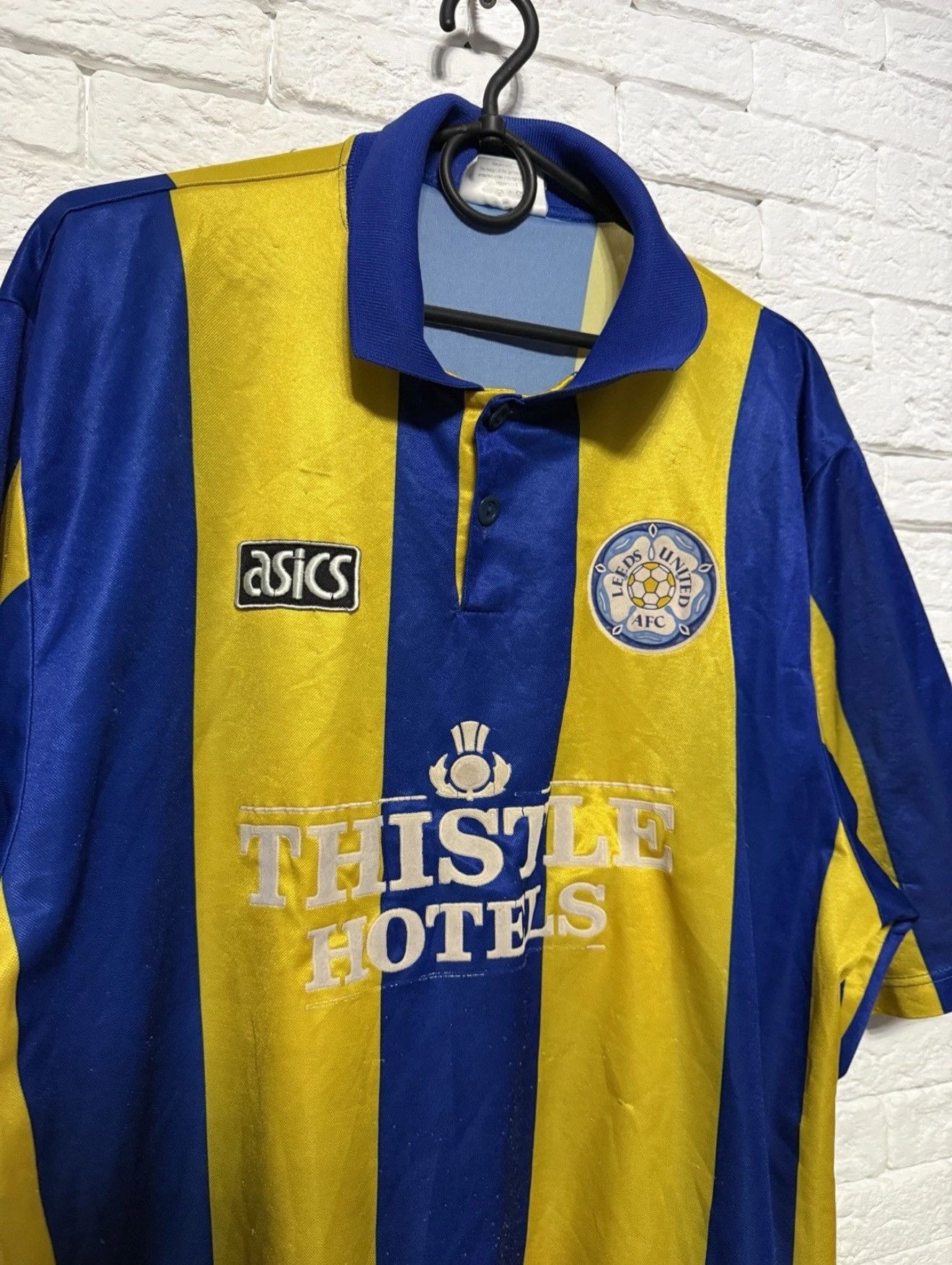 Asics Vintage Leeds United Away Jersey Asics 93/95 Football Shirt Size US XL / EU 56 / 4 - 2 Thumbnail