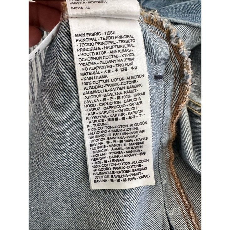 Levi's Levi's Blue Denim Jacket with Gray Hood & Sleeves Size US L / EU 52-54 / 3 - 7 Thumbnail