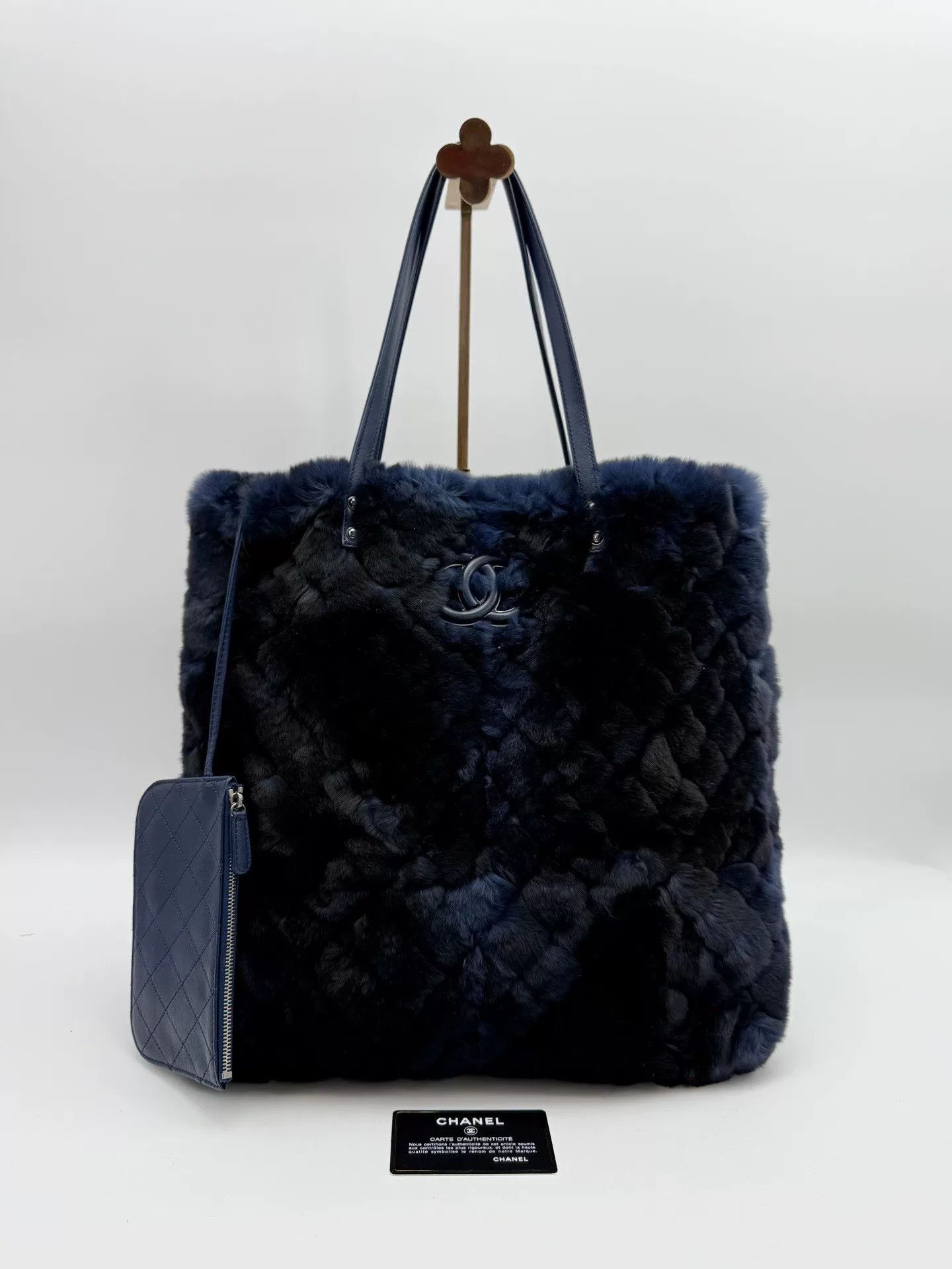 Chanel Pre-loved Bag Very good condition Size ONE SIZE - 1 Thumbnail