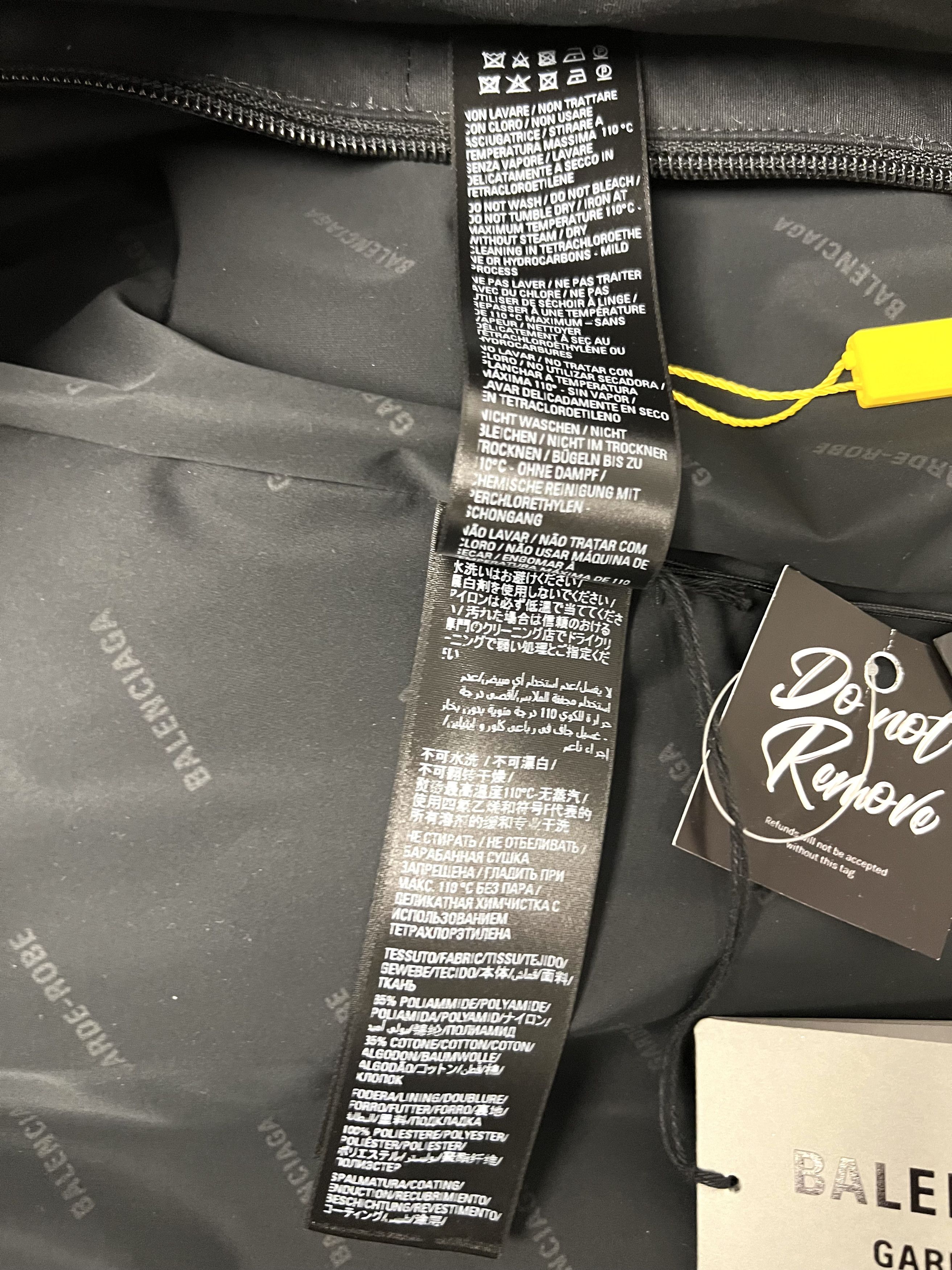 Balenciaga BRAND NEW, S23, BALENCIAGA BOXY PUFFER JACKET, GARDE-ROBE Size US M / EU 48-50 / 2 - 12 Thumbnail