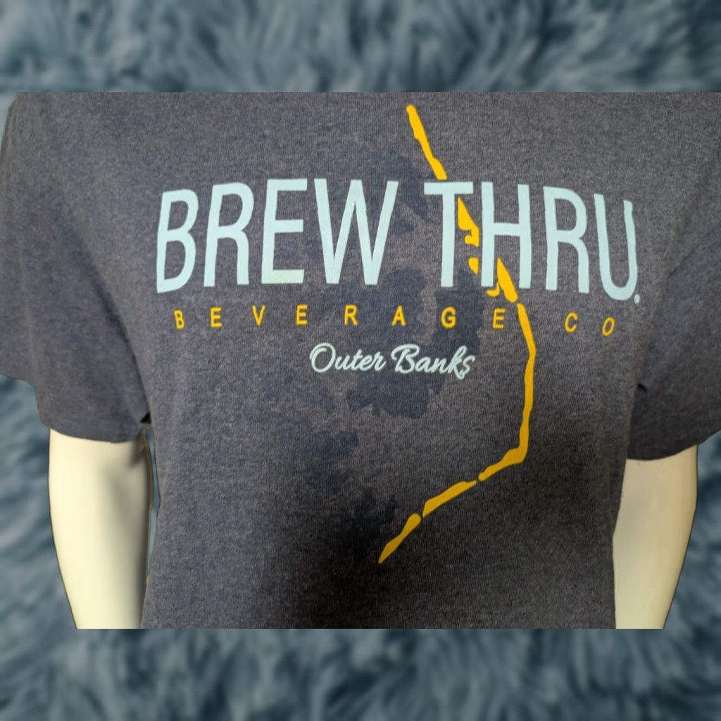 Delta Brew Thru Beverage Co Outer Banks Drive Through Liquor Store T Shirt XL Nice Shirt Men's Gray Cotton Retro Beach 90s Size US XL / EU 56 / 4 - 1 Thumbnail