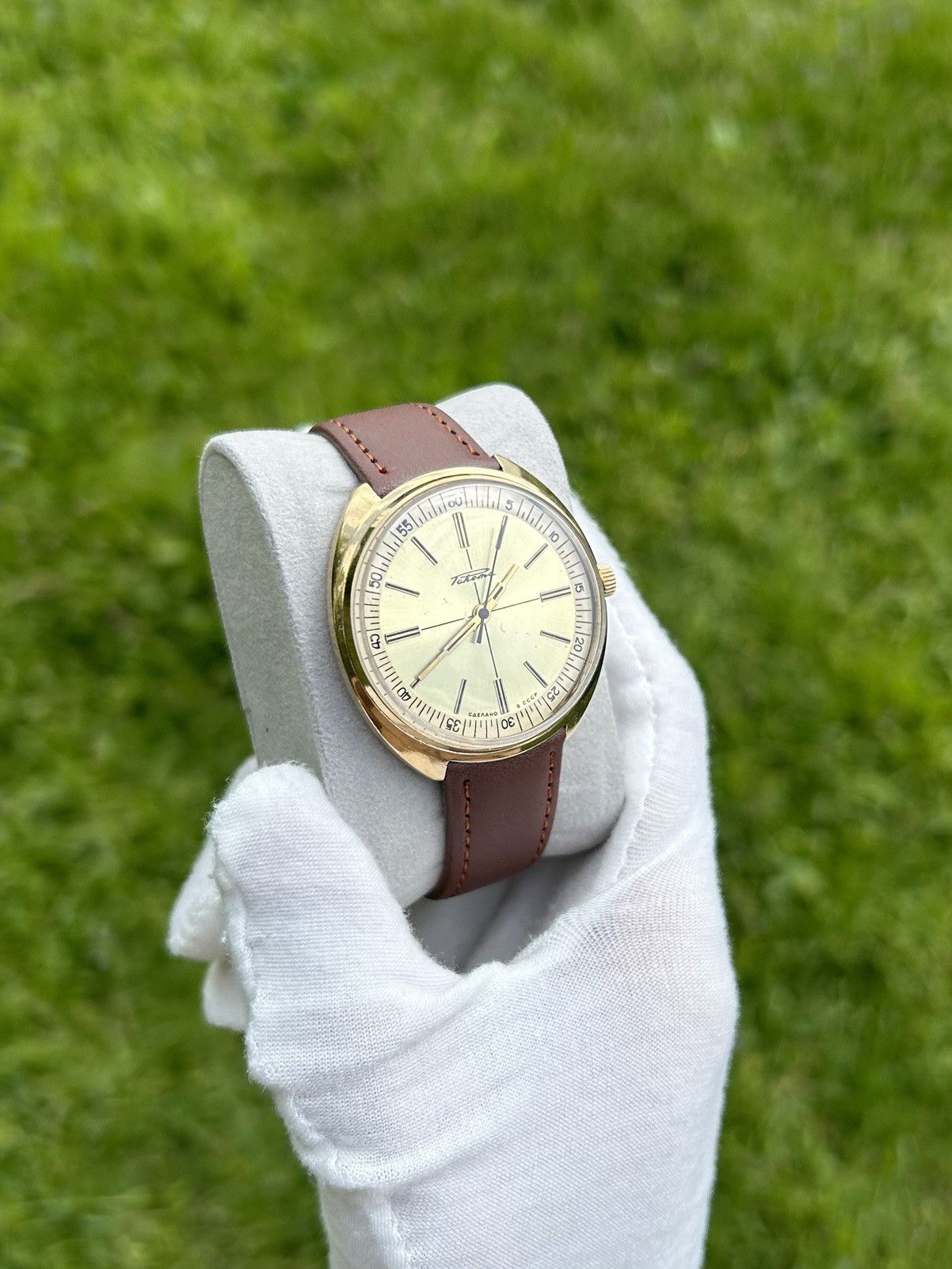 Vintage Vintage Watch Raketa Soviet USSR Mechanical Authentic 1980s Size ONE SIZE - 5 Thumbnail