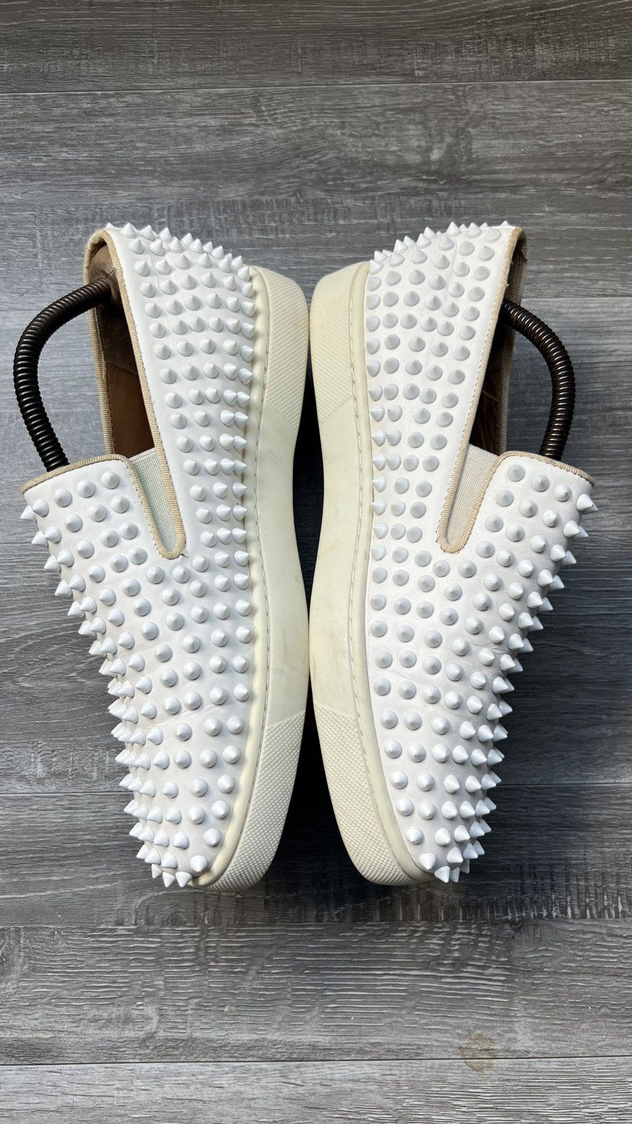 Christian Louboutin Christian Louboutin Men's Roller Boat Spiked Sneakers Size US 6 / EU 39 - 4 Thumbnail
