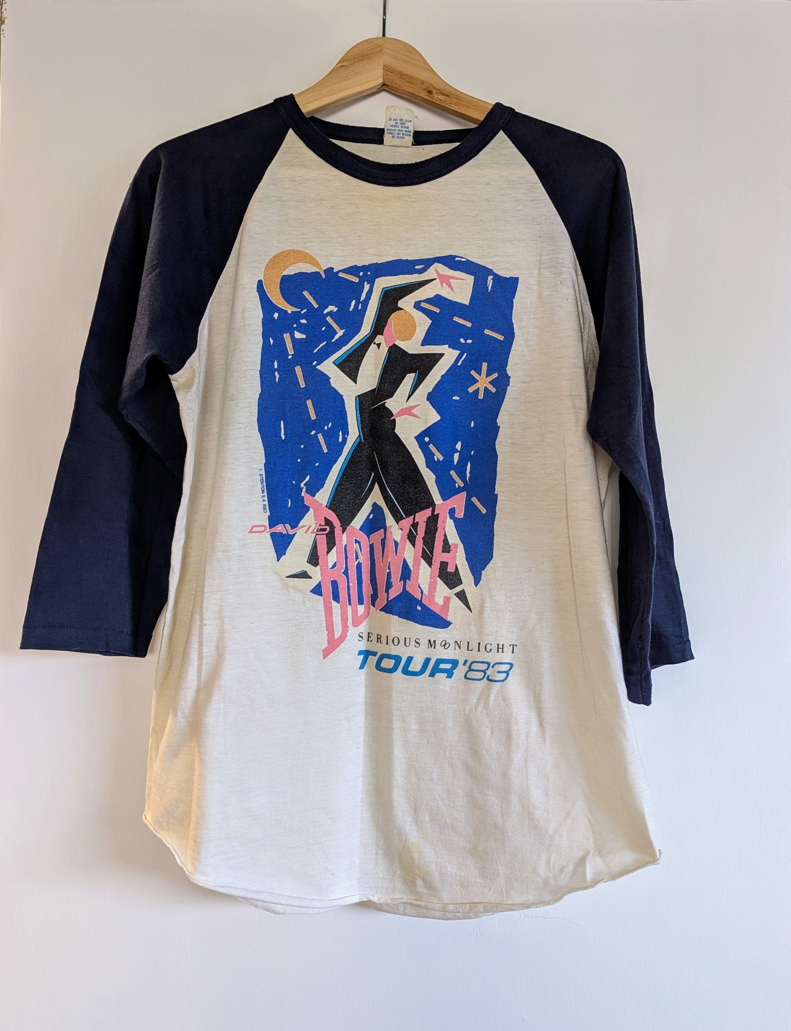 Band Tees VTG 80s DAVID BOWIE SERIOUS MOONLIGHT TOUR 83 RARE tshirt L Size US L / EU 52-54 / 3 - 1 Thumbnail