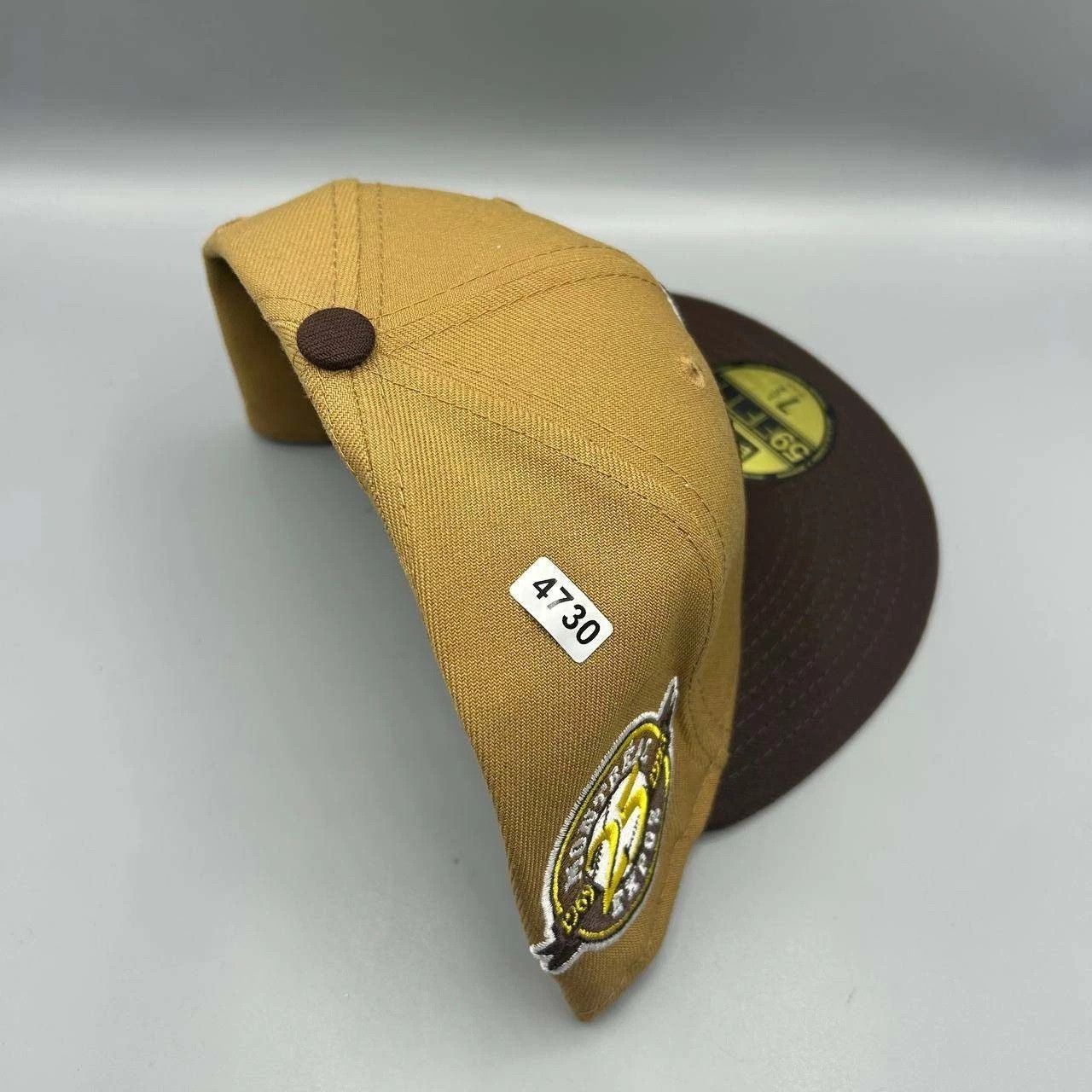 New Era Montreal Expos Hat Men 7 1/2 Brown Yellow MLB Fitted Cap Size ONE SIZE - 10 Thumbnail