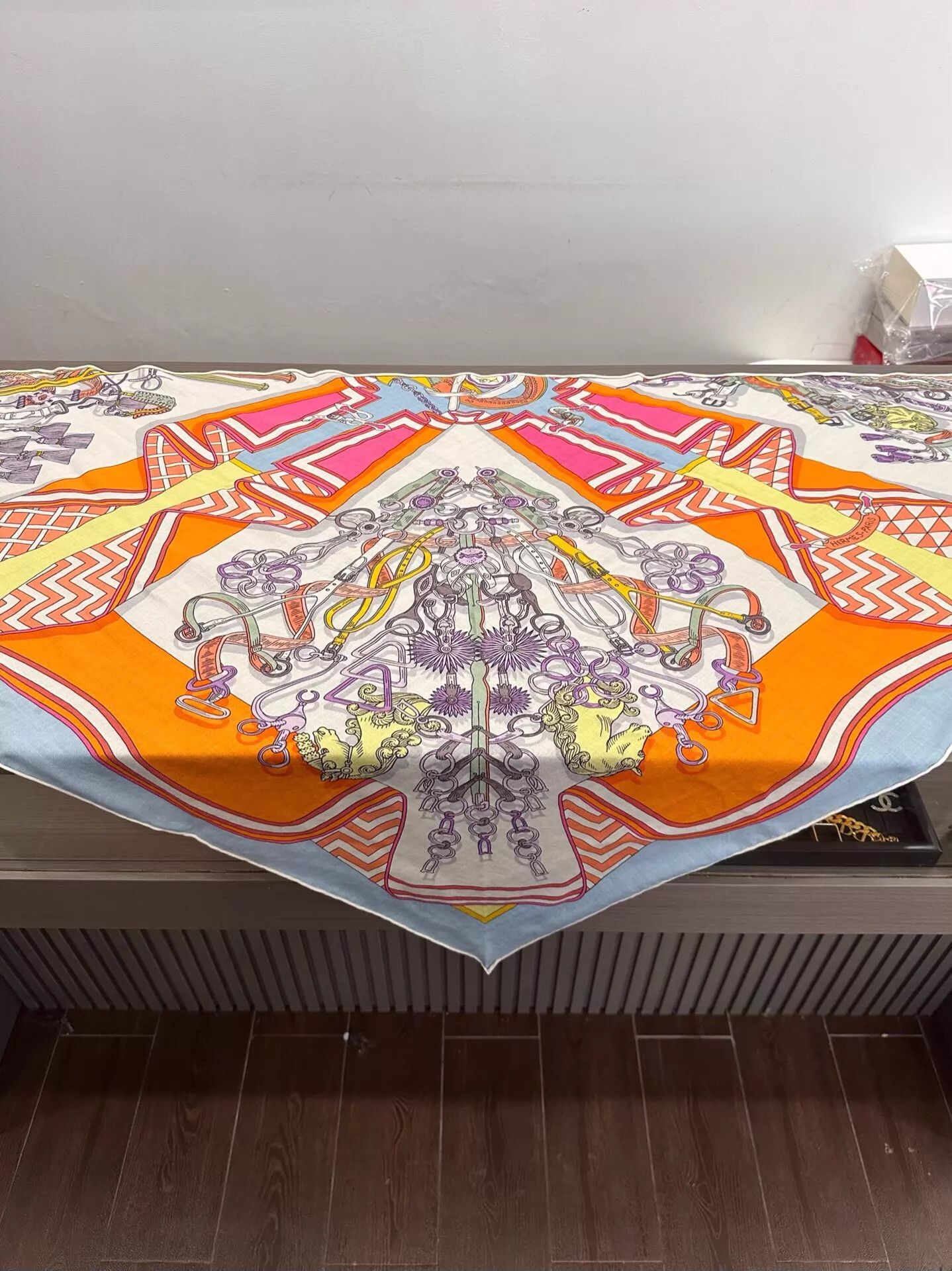 Hermes Hermes Selle Fleurie Hac Logo Cashmere Tri Scarf New Size ONE SIZE - 4 Thumbnail