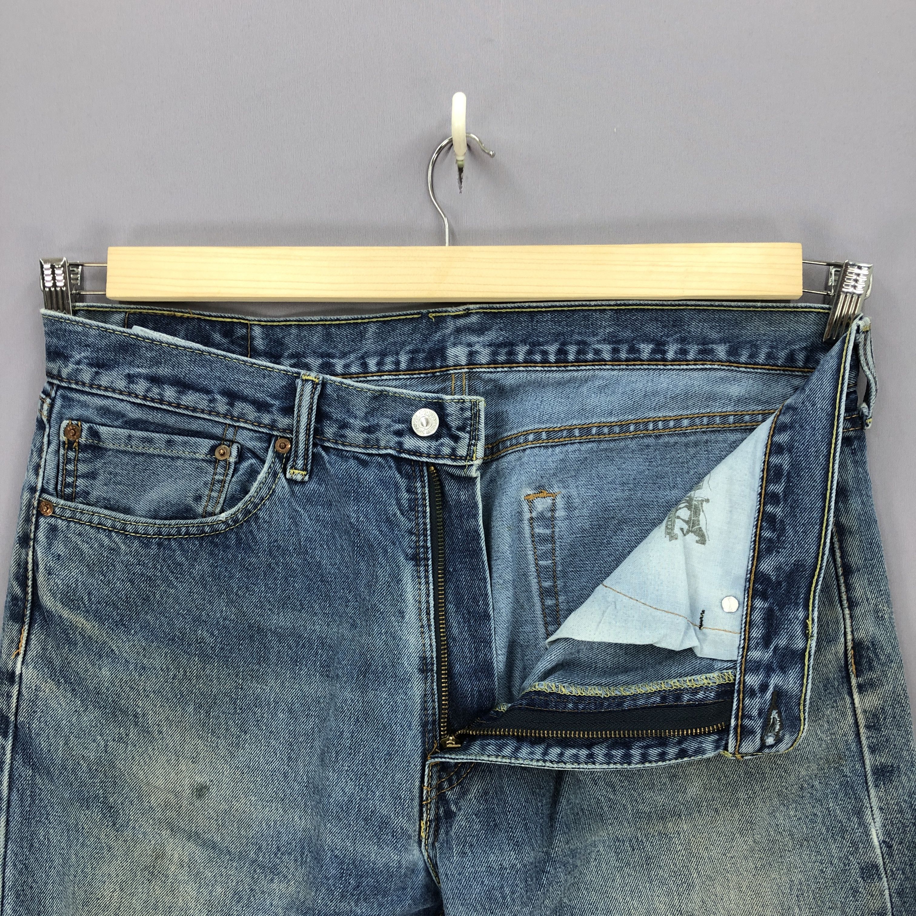 Levi's Vintage Levis 505 Light Wash Jeans Dirty Levi's Faded Denim Size US 36 / EU 52 - 7 Thumbnail